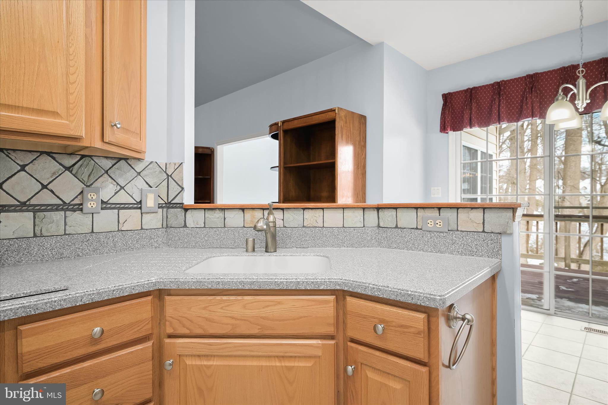 HICKORY CREST - Residential