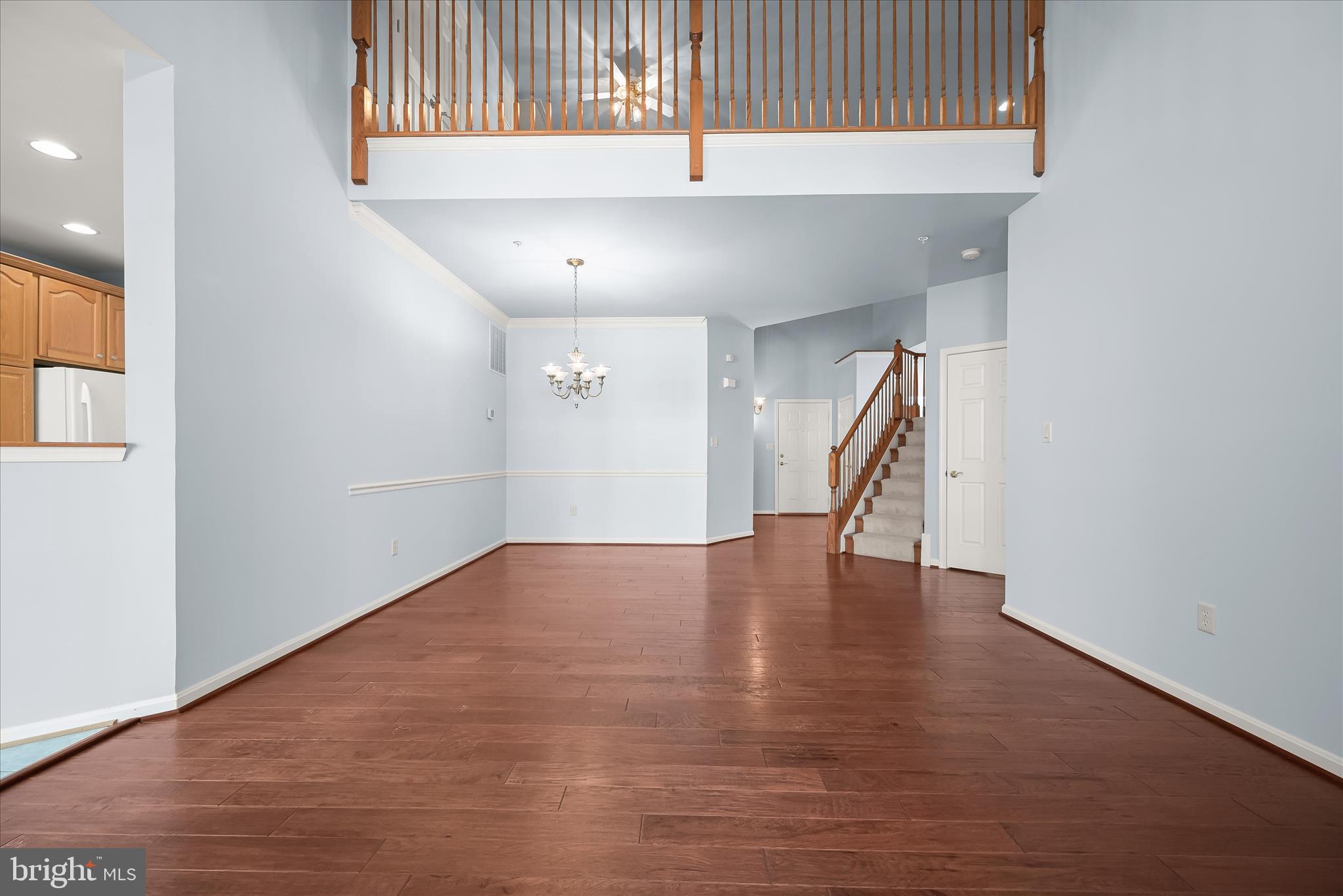 HICKORY CREST - Residential