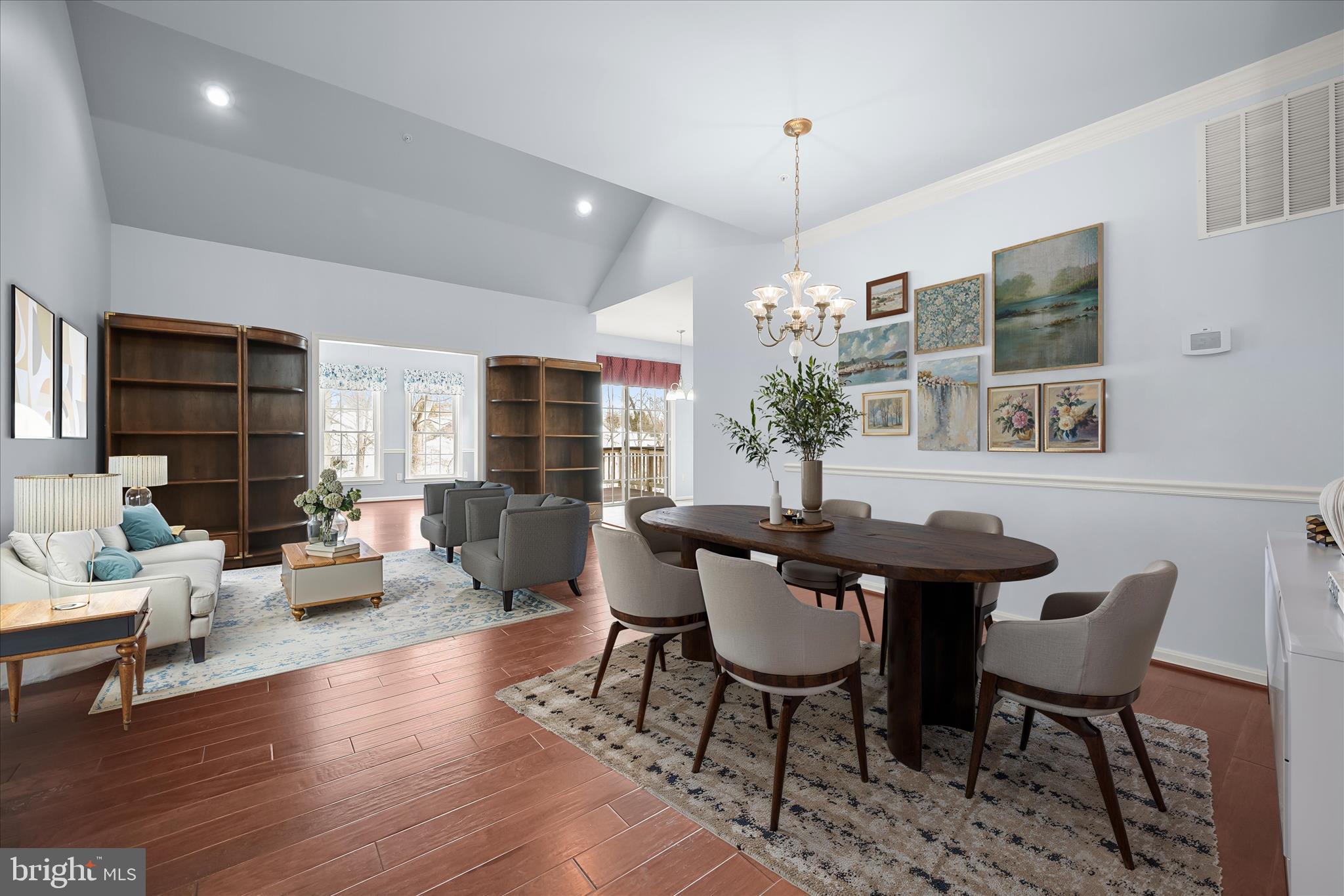 HICKORY CREST - Residential