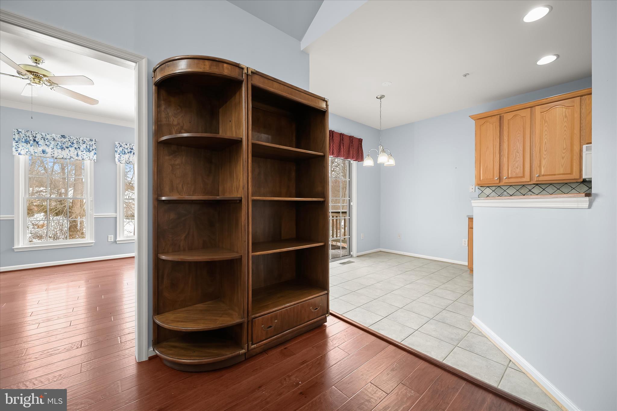 HICKORY CREST - Residential