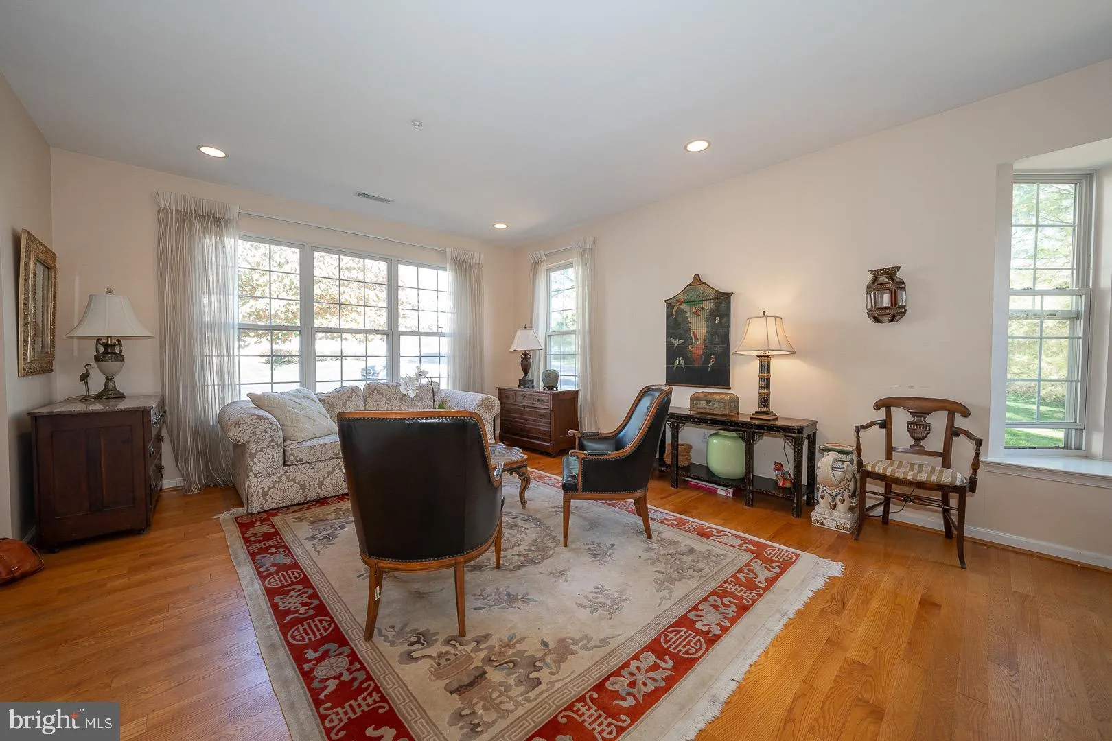 Springfield, Pennsylvania 19064, United States, 2 Bedrooms Bedrooms, ,3 BathroomsBathrooms,Residential,Coming Soon,233540