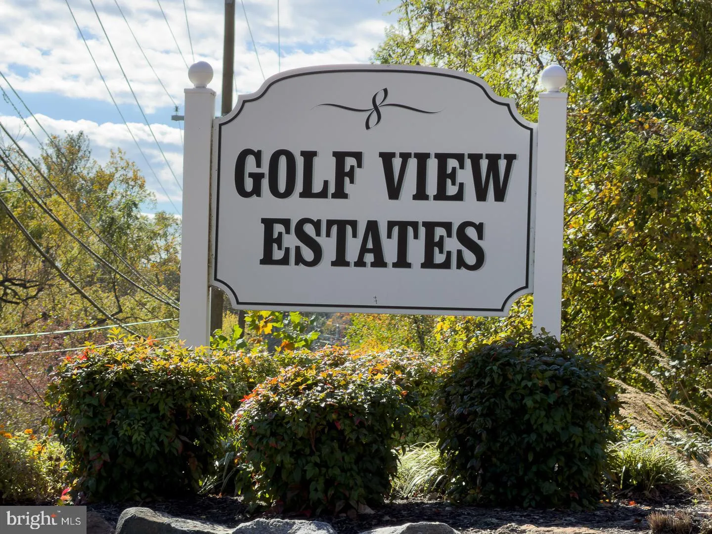 Springfield, Pennsylvania 19064, United States, 2 Bedrooms Bedrooms, ,3 BathroomsBathrooms,Residential,Coming Soon,233540