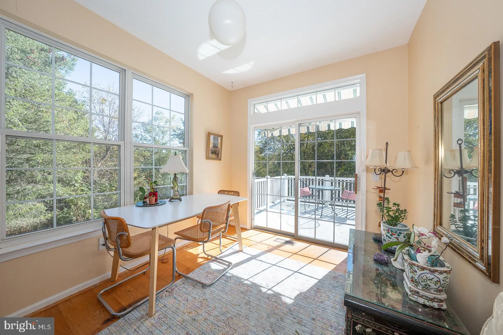 Springfield, Pennsylvania 19064, United States, 2 Bedrooms Bedrooms, ,3 BathroomsBathrooms,Residential,Coming Soon,233540