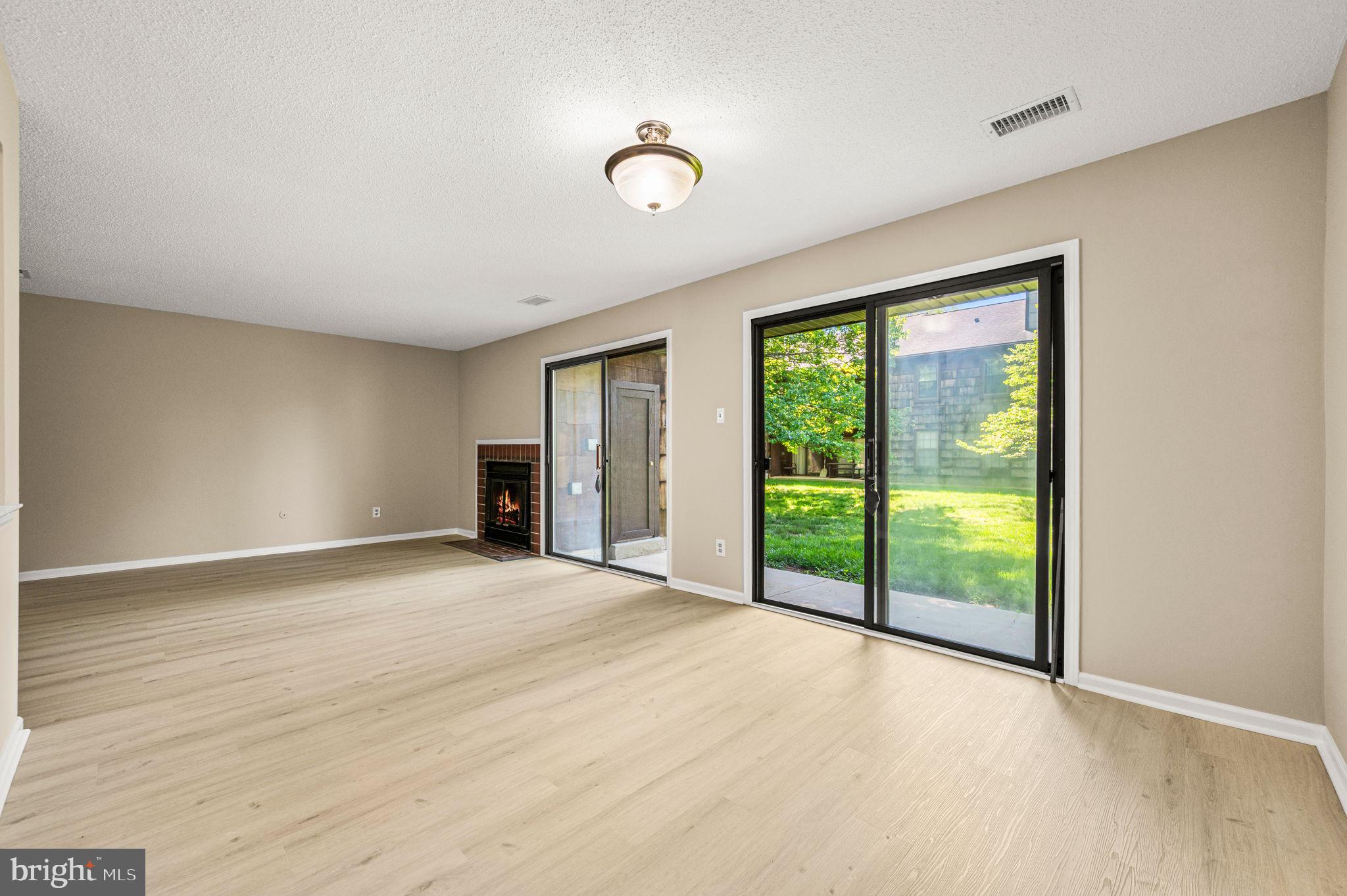 CHESTERBROOK - Residential