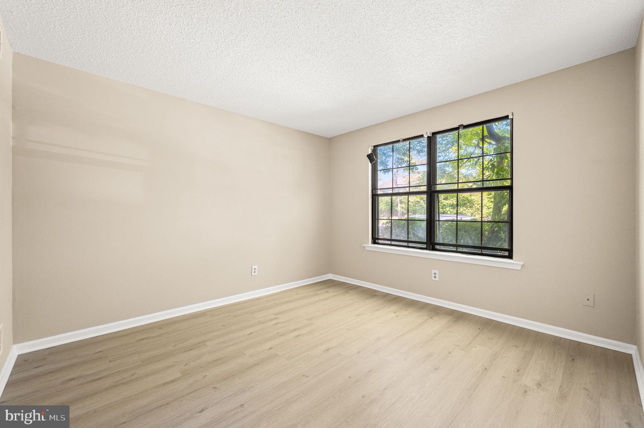 CHESTERBROOK - Residential