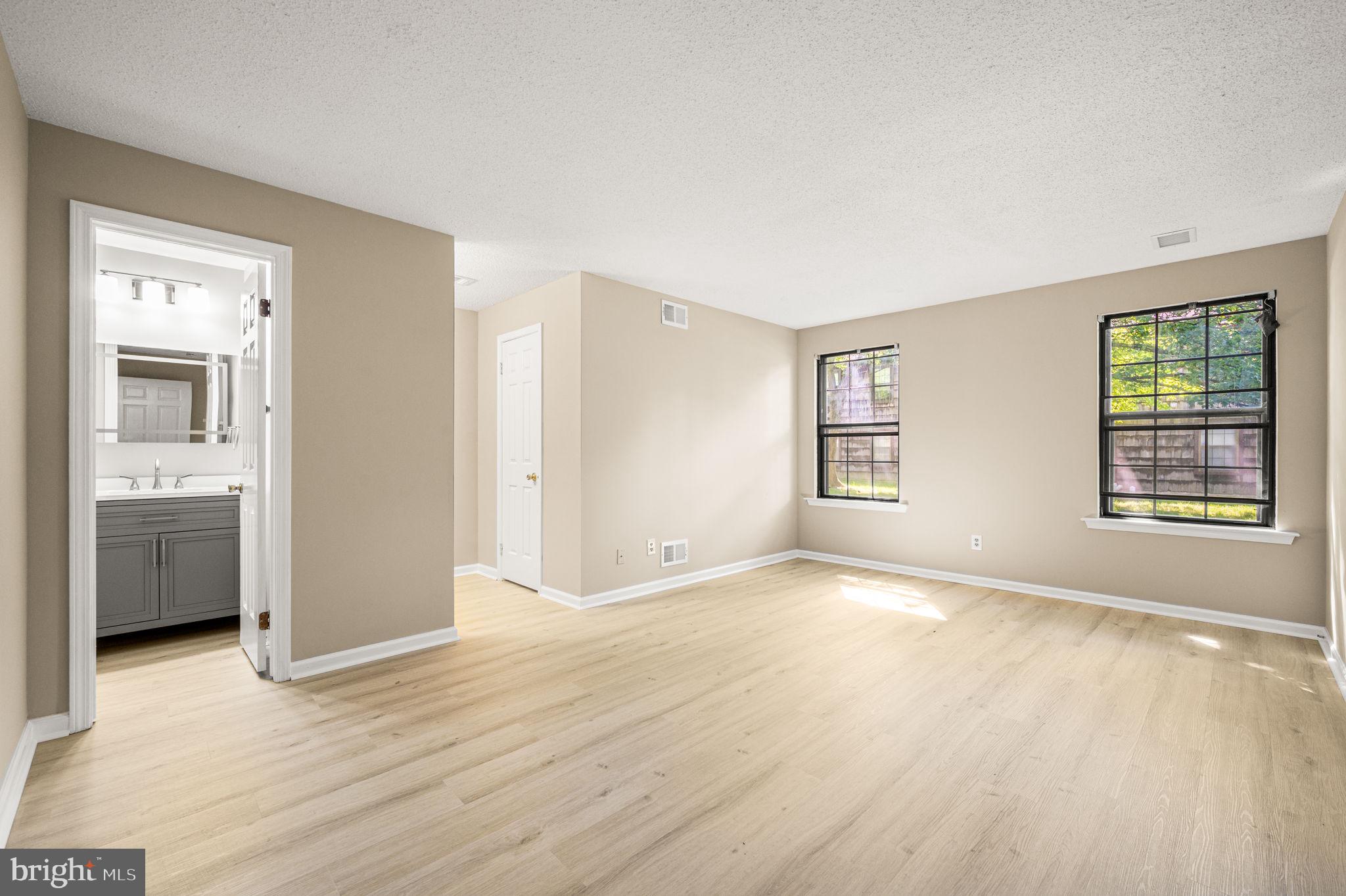CHESTERBROOK - Residential