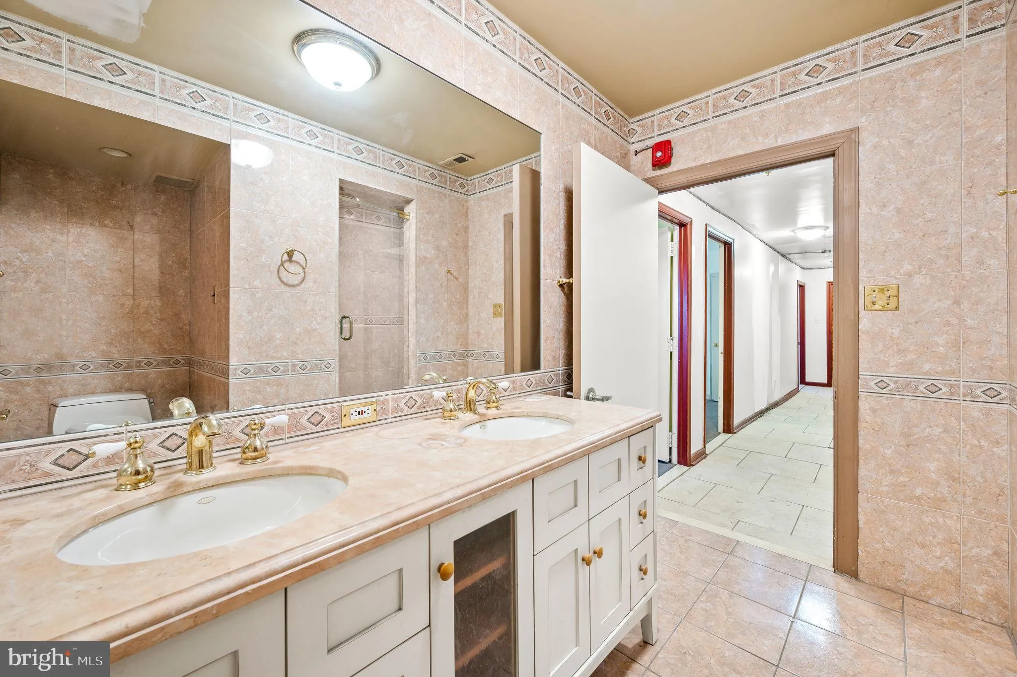 Philadelphia, Pennsylvania 19128, United States, ,Residential,Active,20507