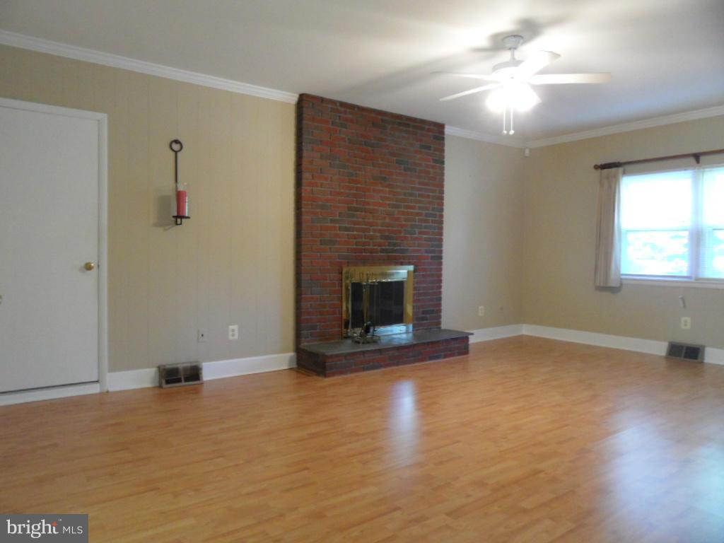 BOONE MEADOWS - Residential Lease