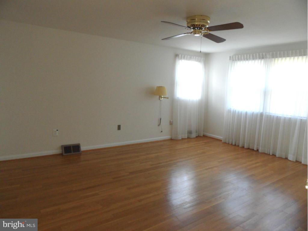 BOONE MEADOWS - Residential Lease