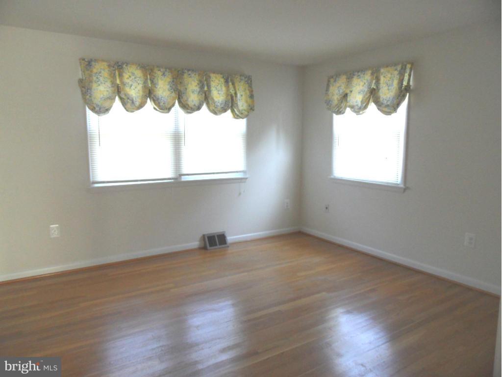 BOONE MEADOWS - Residential Lease