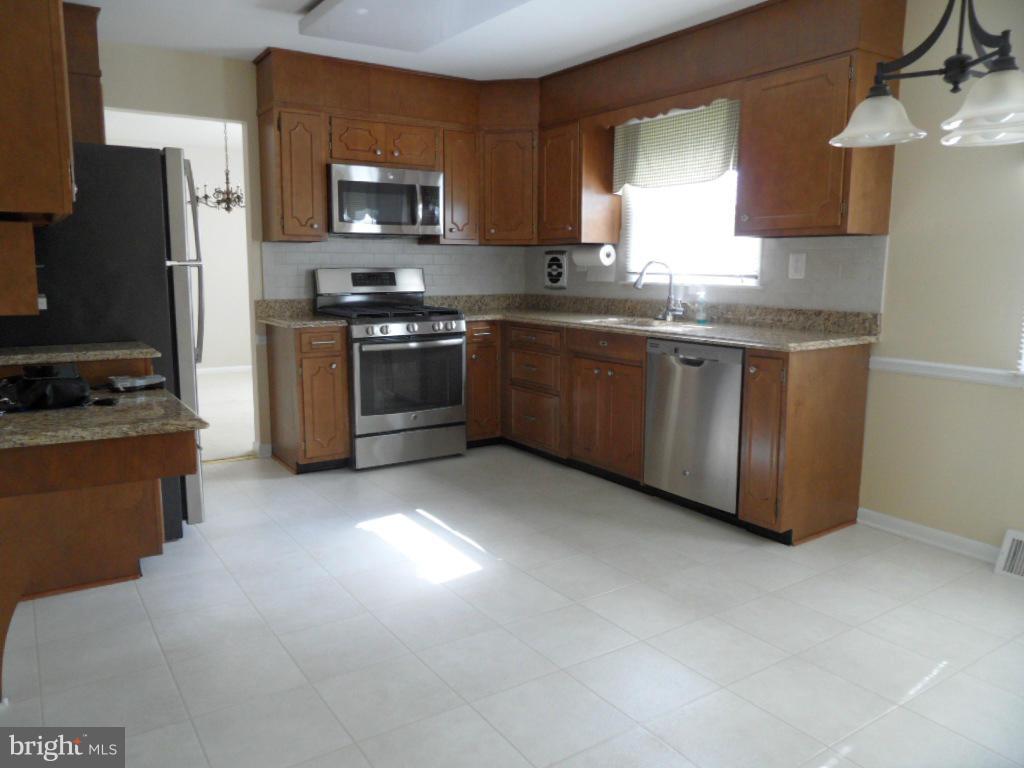 BOONE MEADOWS - Residential Lease