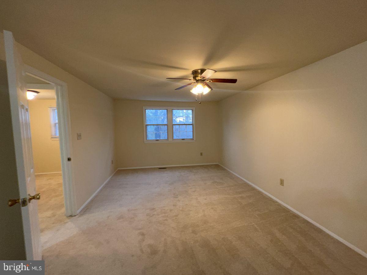 AMBER MEADOWS - Residential Lease