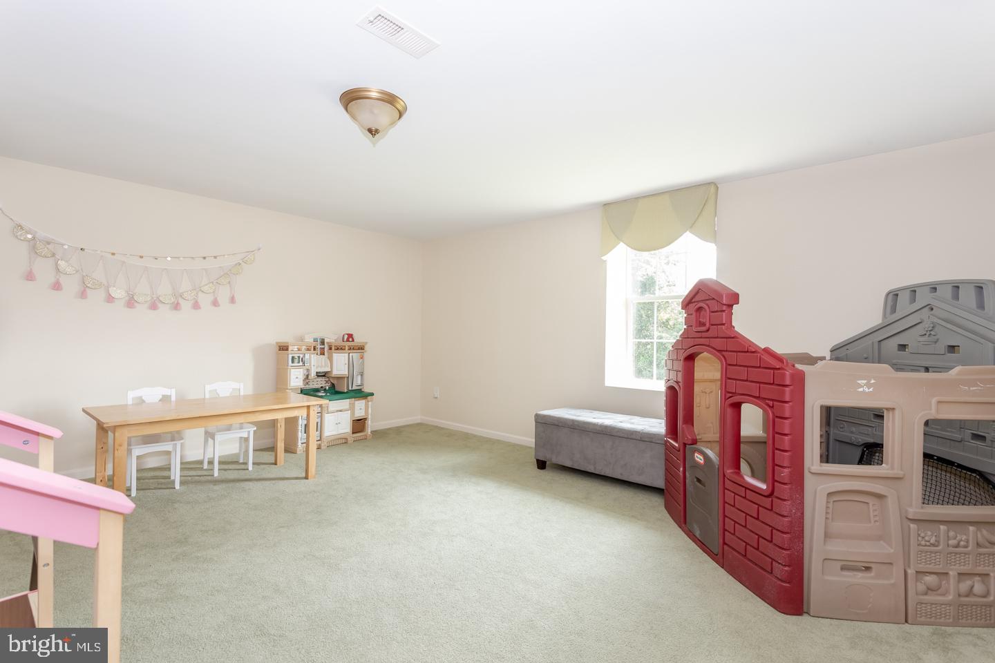 STONE CREEK - Residential