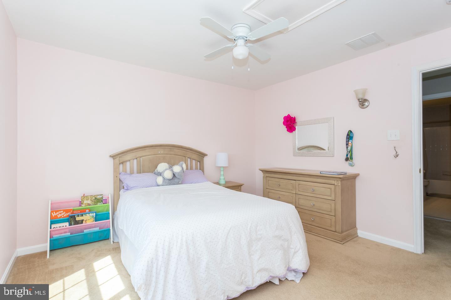 STONE CREEK - Residential