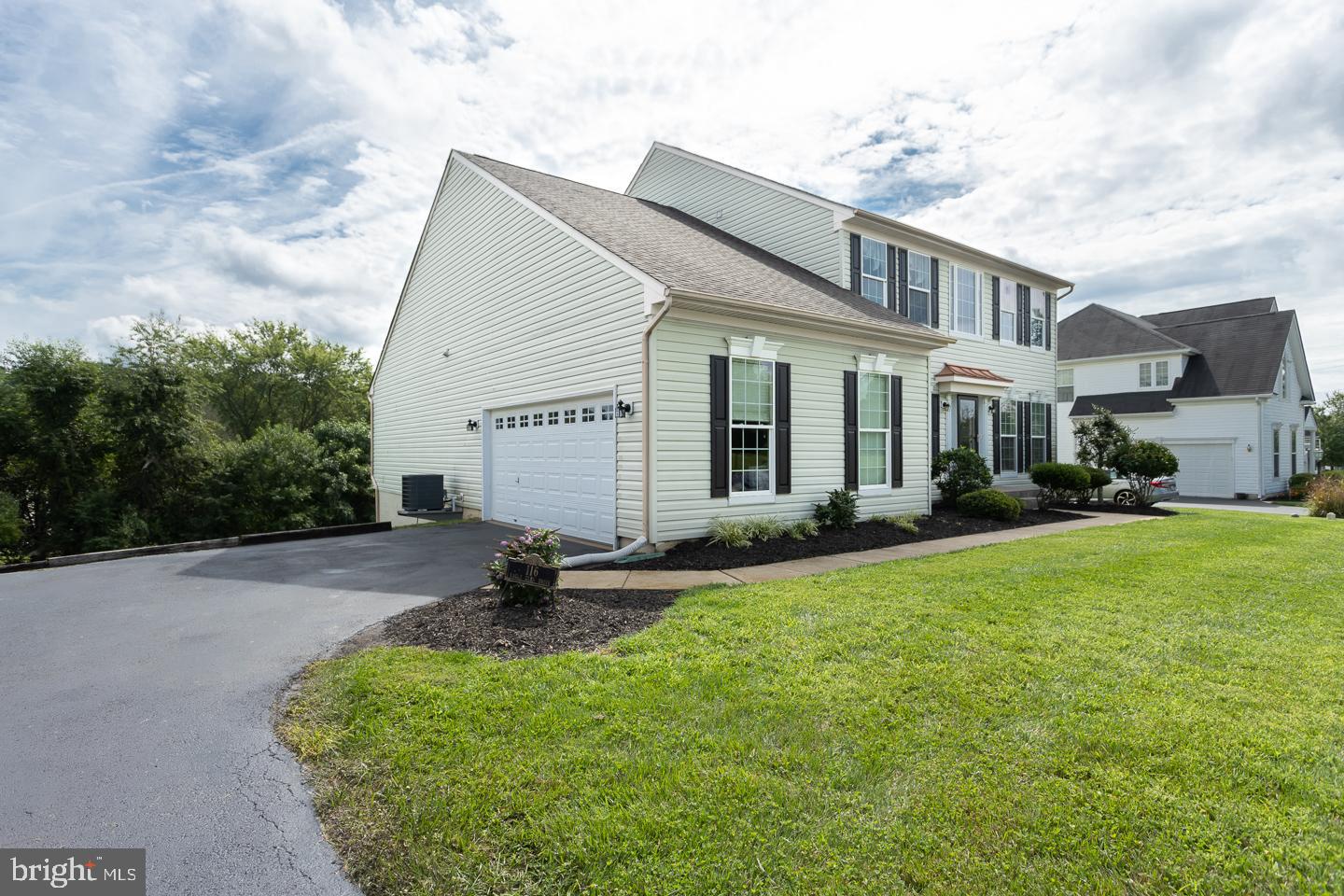 STONE CREEK - Residential