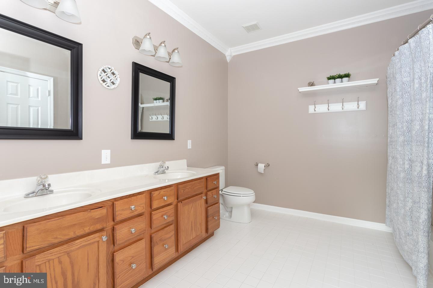 STONE CREEK - Residential