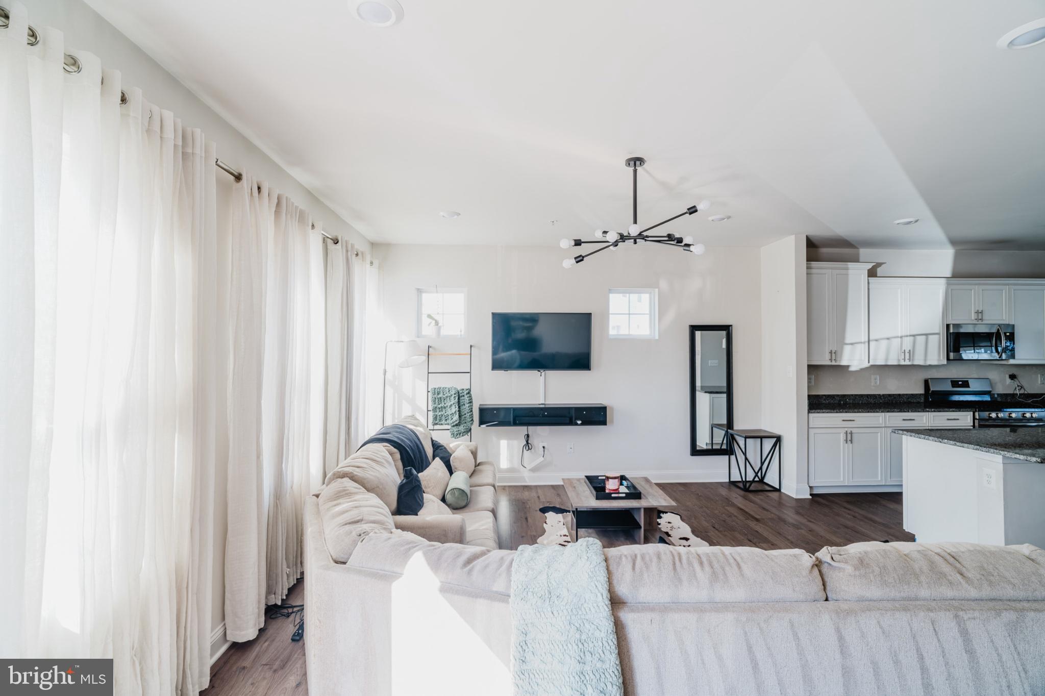 THE WOODS AT MYRTLE POINT - Residential