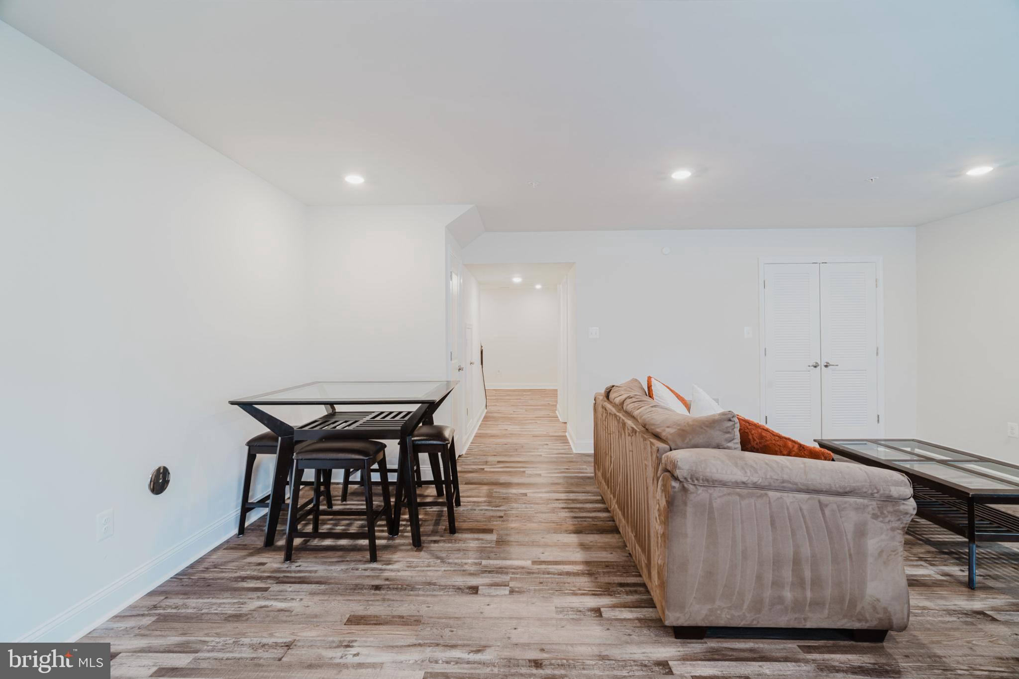 THE WOODS AT MYRTLE POINT - Residential