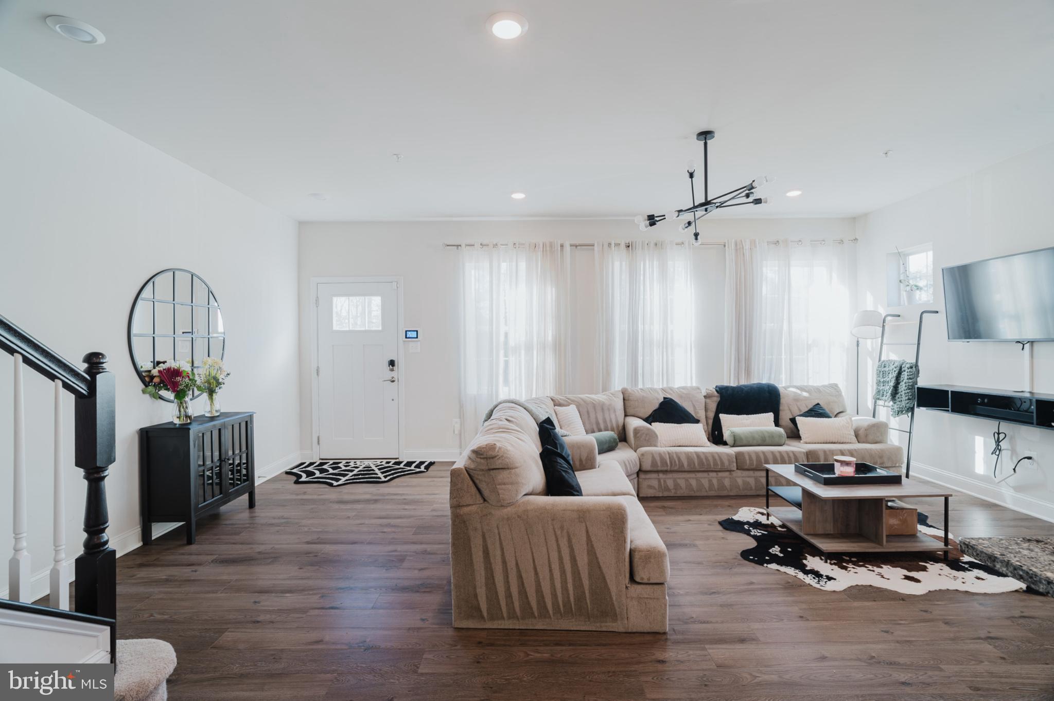 THE WOODS AT MYRTLE POINT - Residential