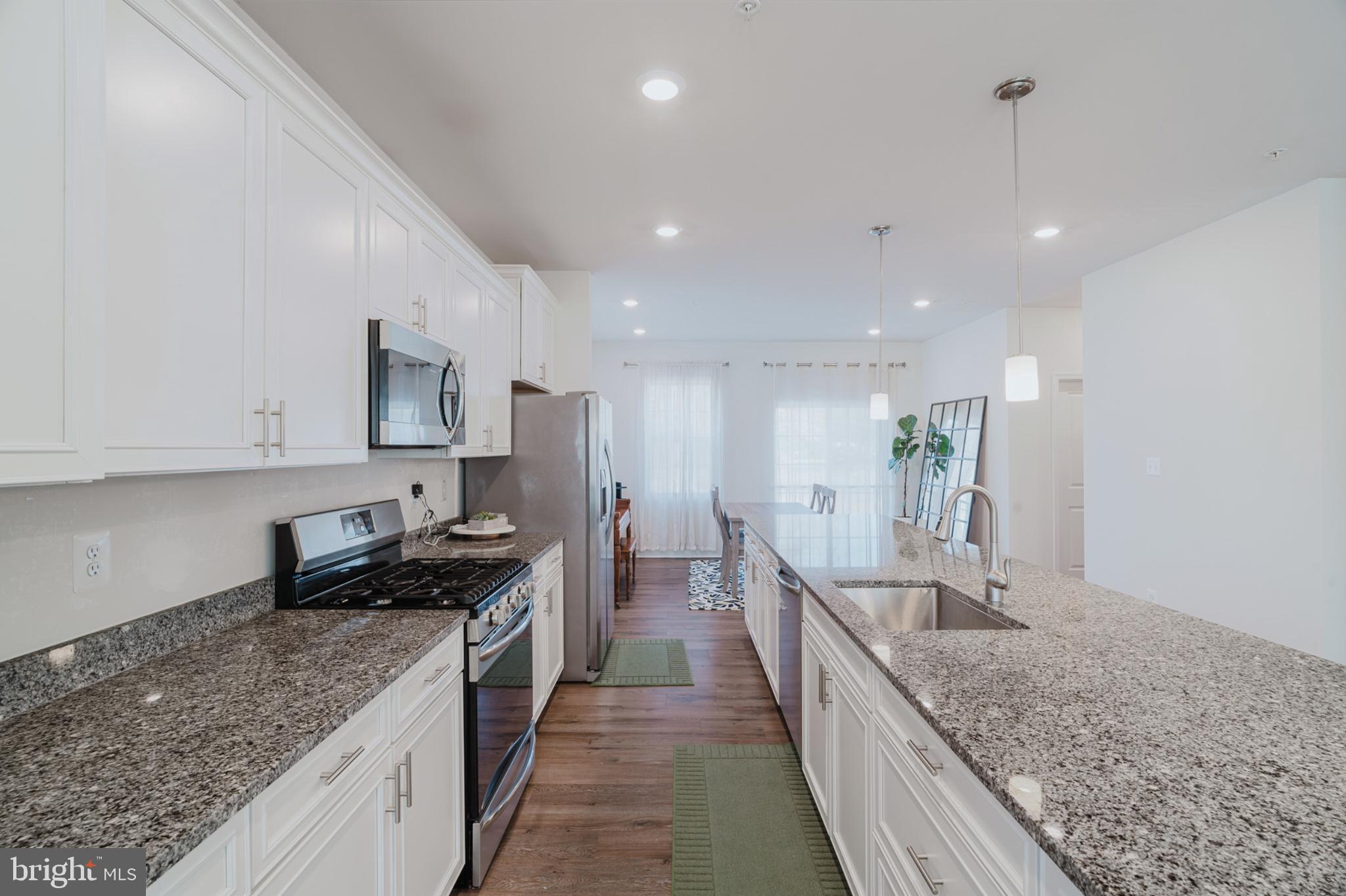 THE WOODS AT MYRTLE POINT - Residential