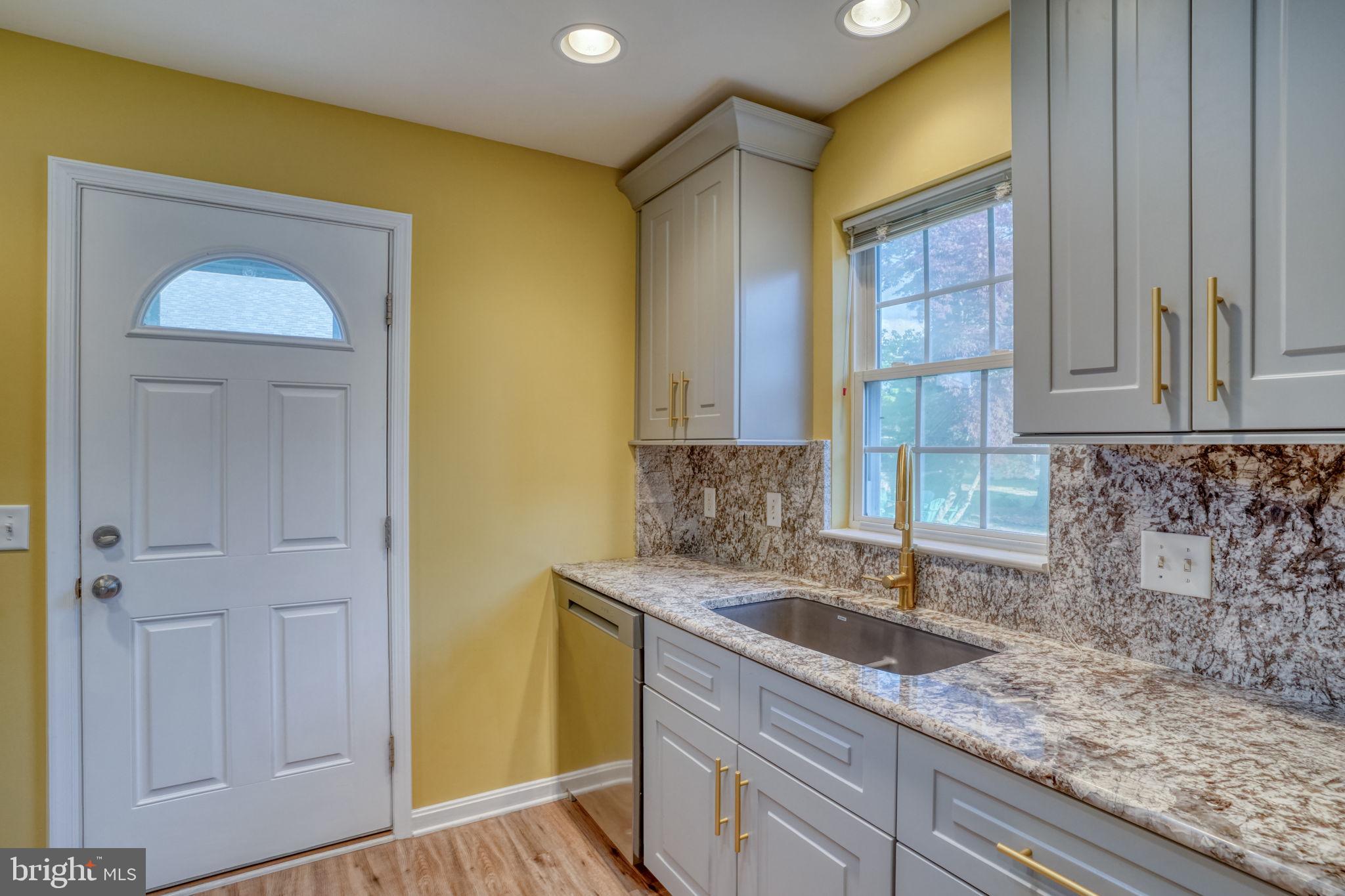 KEENWICK SOUND - Residential