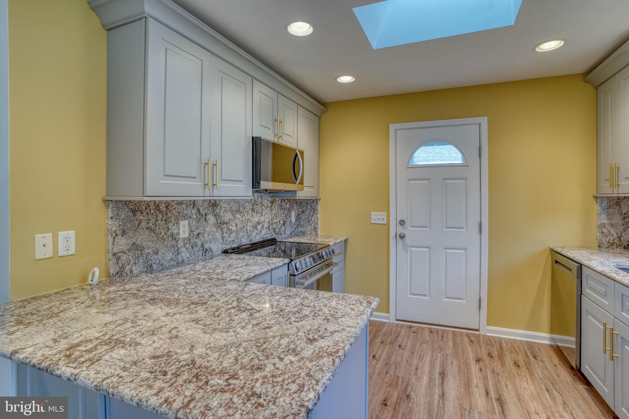 KEENWICK SOUND - Residential