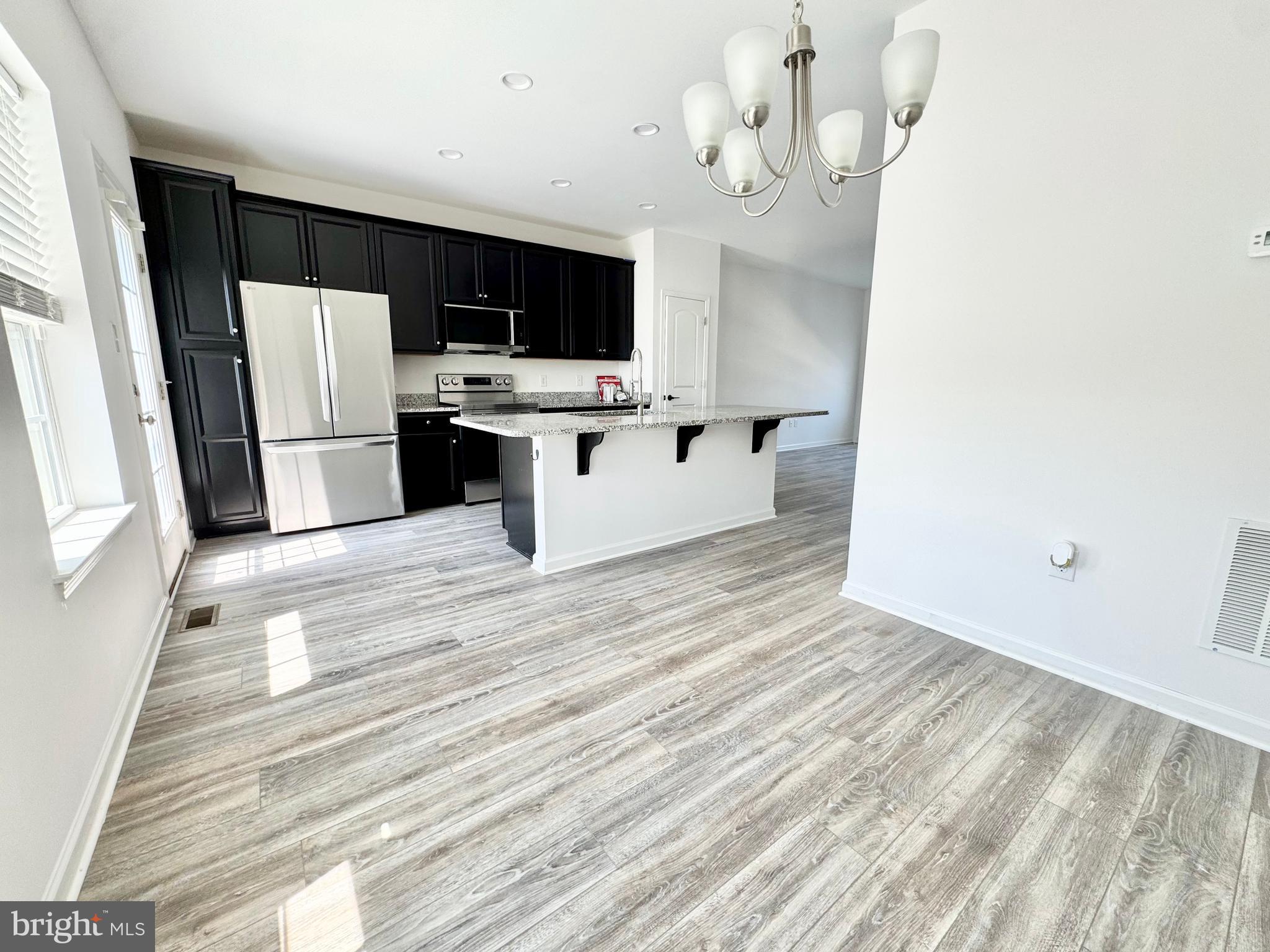 1066 WICKERSHAM WAY