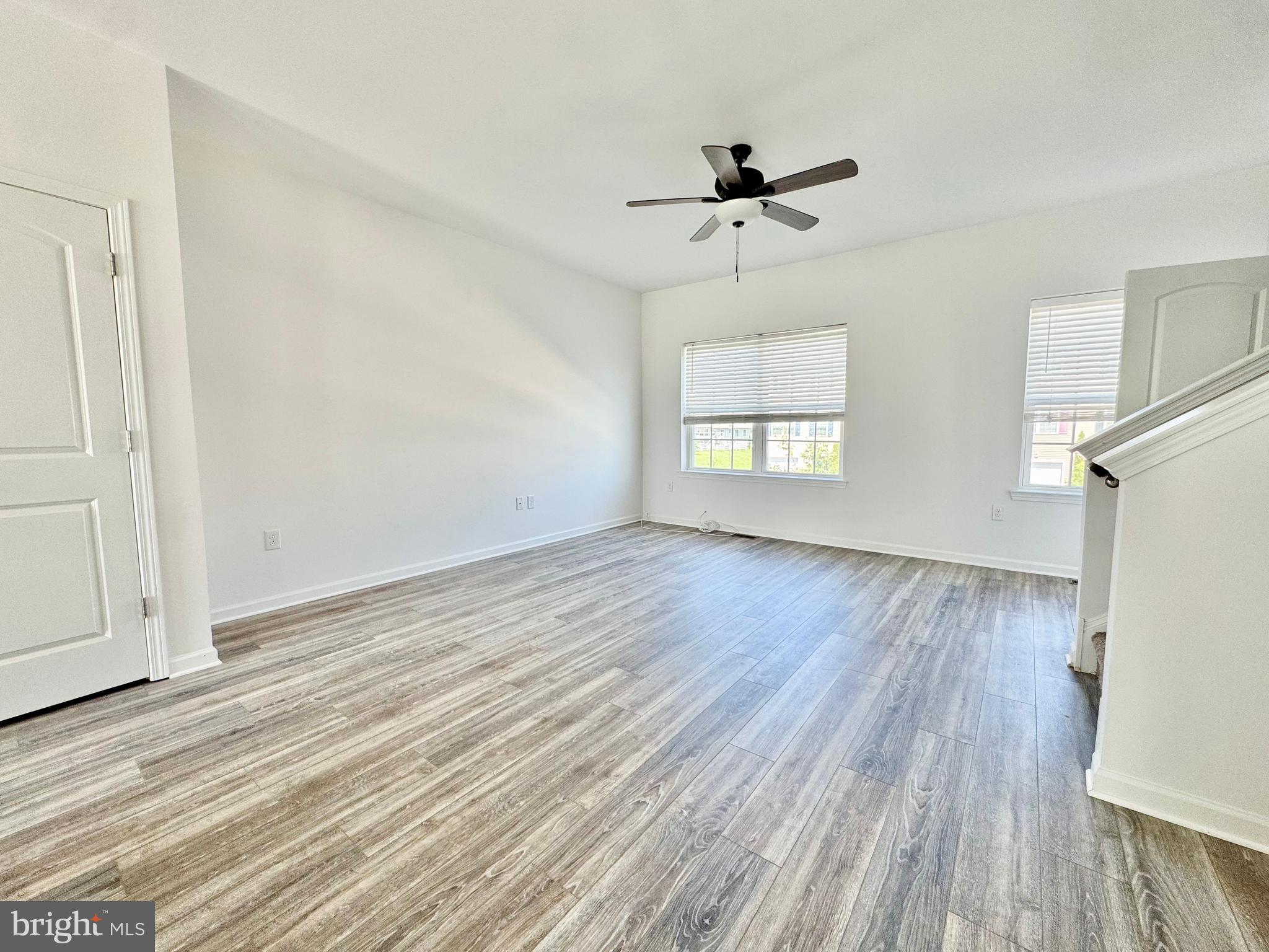 1066 WICKERSHAM WAY