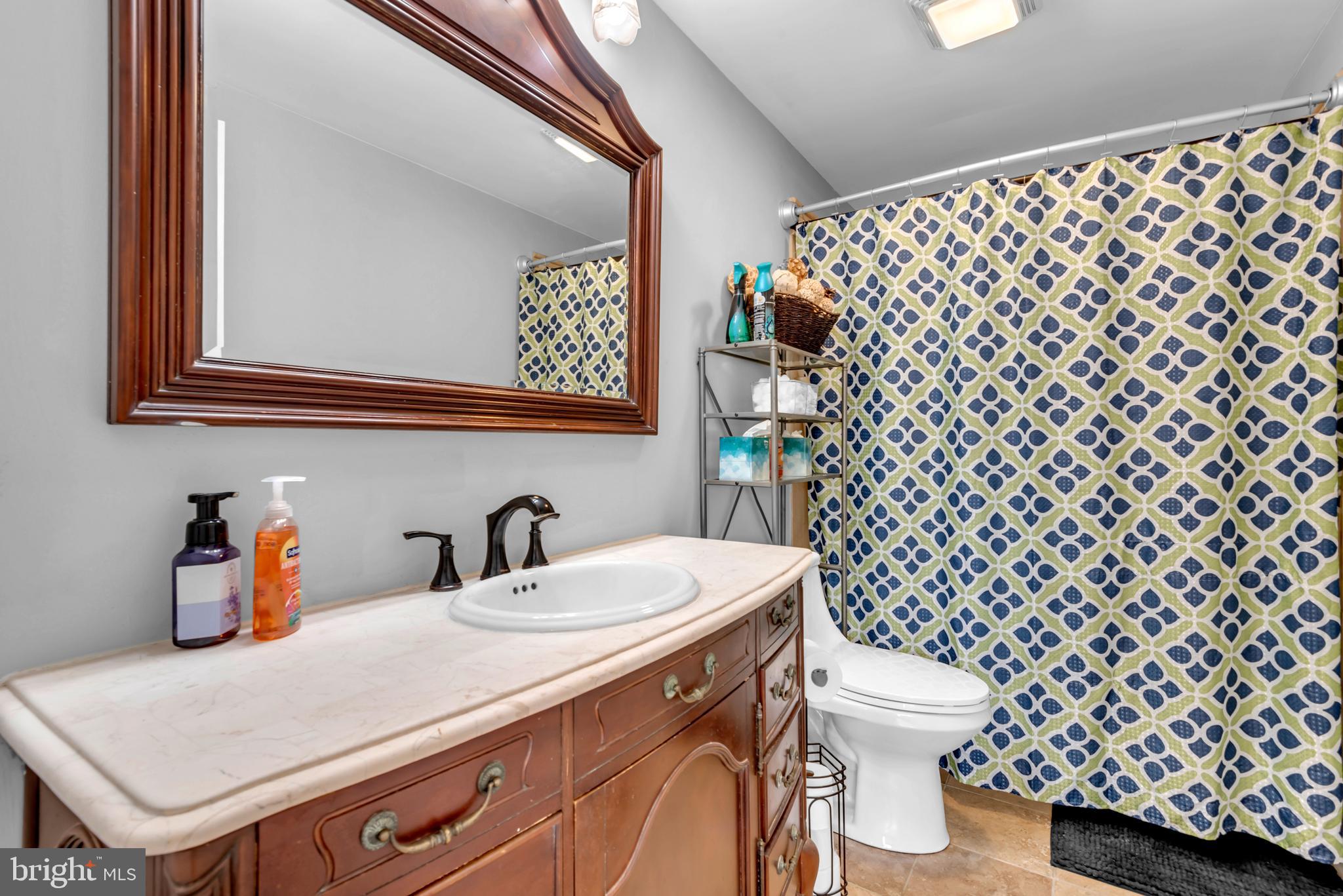 GOLDENTREE - Residential