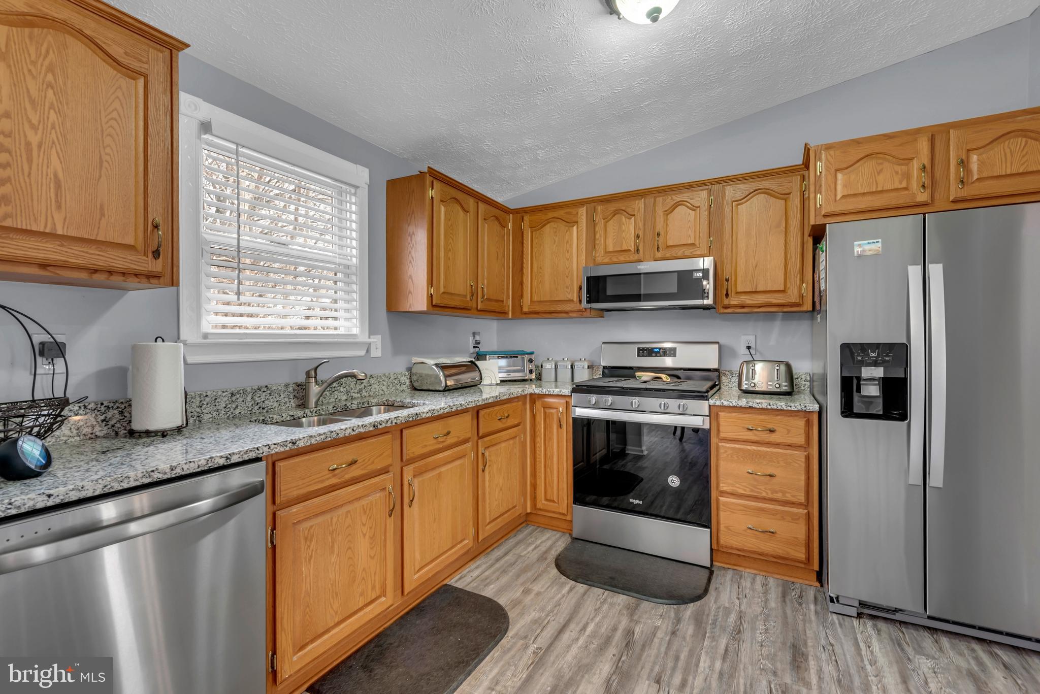 GOLDENTREE - Residential