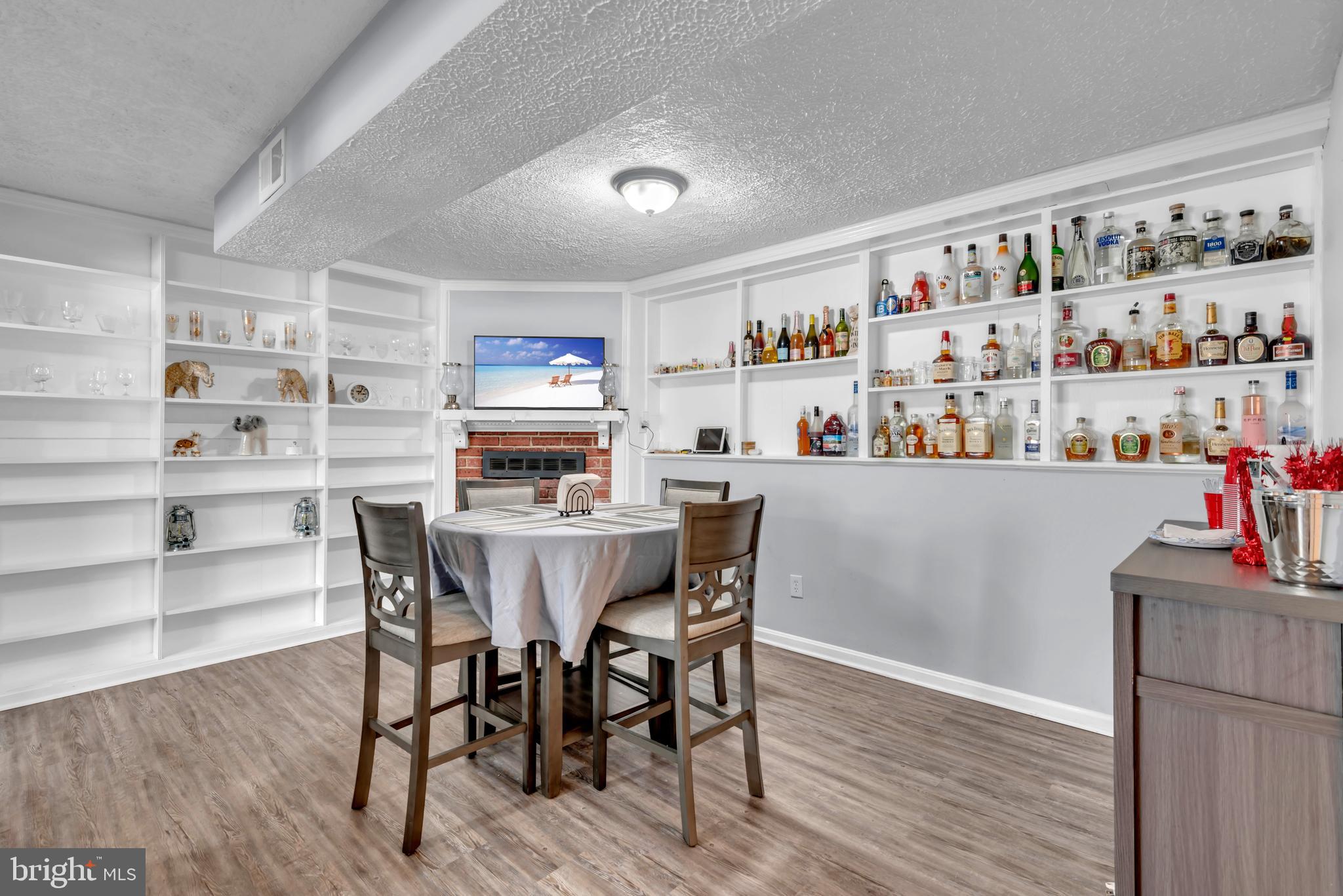 GOLDENTREE - Residential