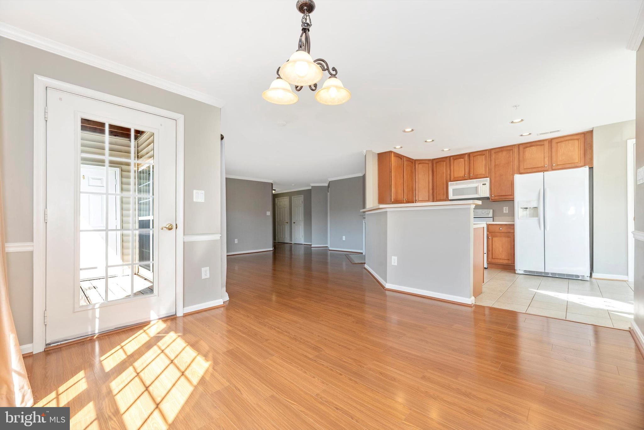 RIDGEVIEW III - Residential