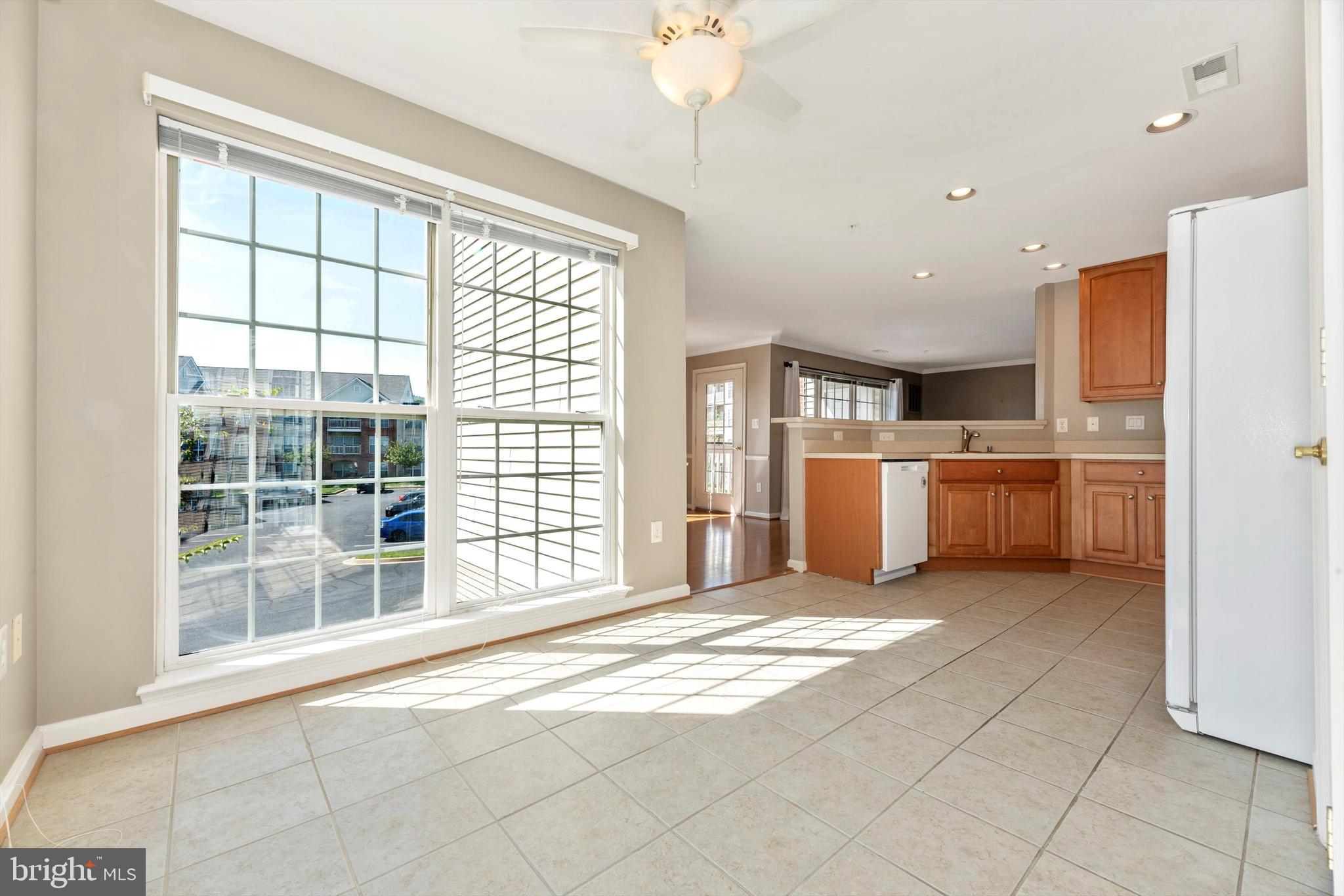 RIDGEVIEW III - Residential