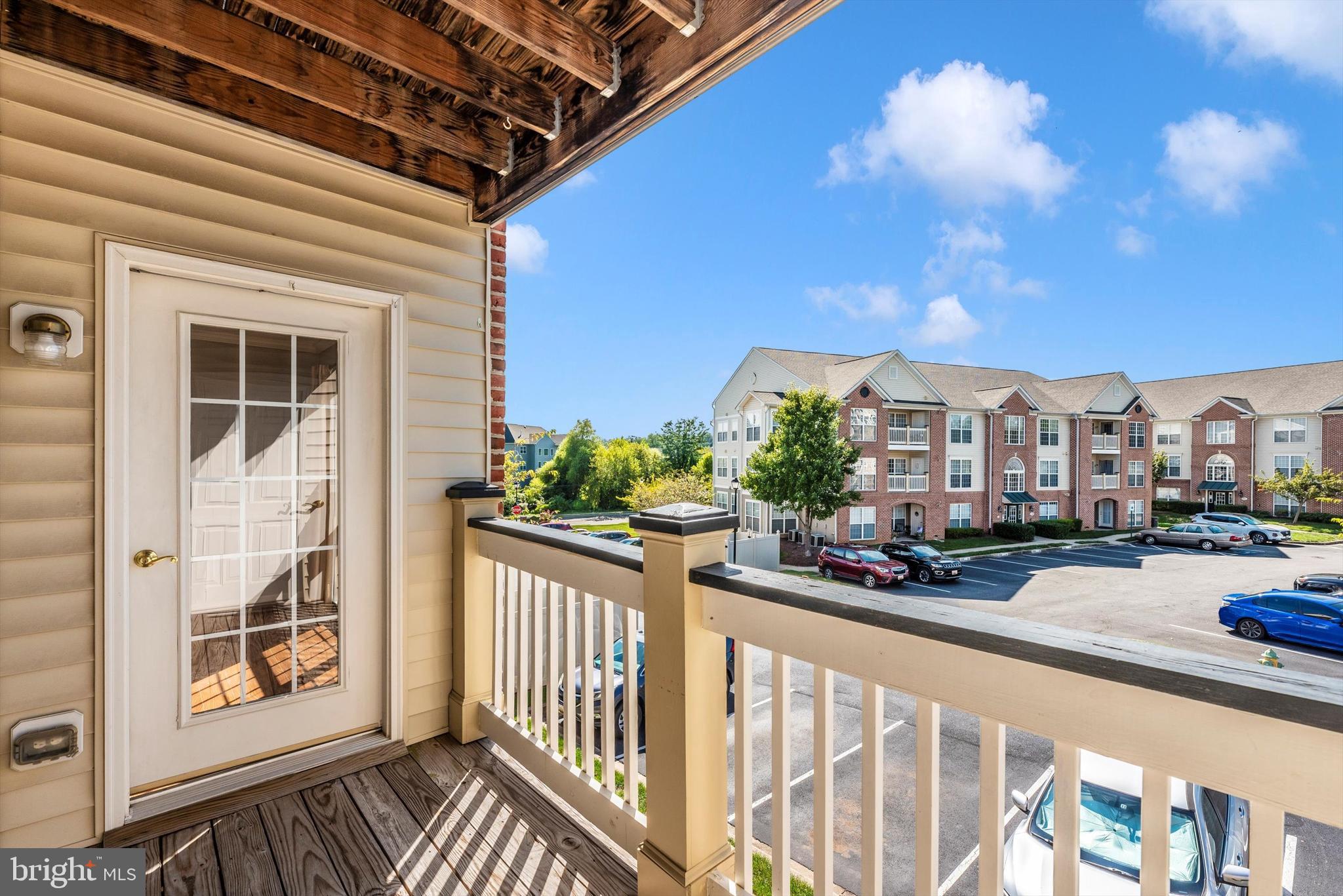 RIDGEVIEW III - Residential