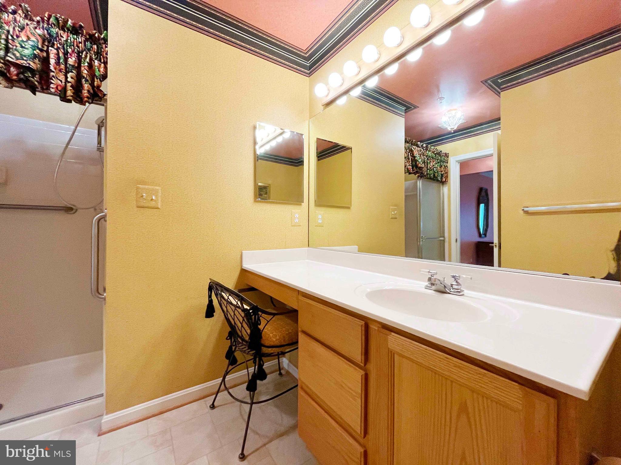 HERITAGE HARBOUR - Residential