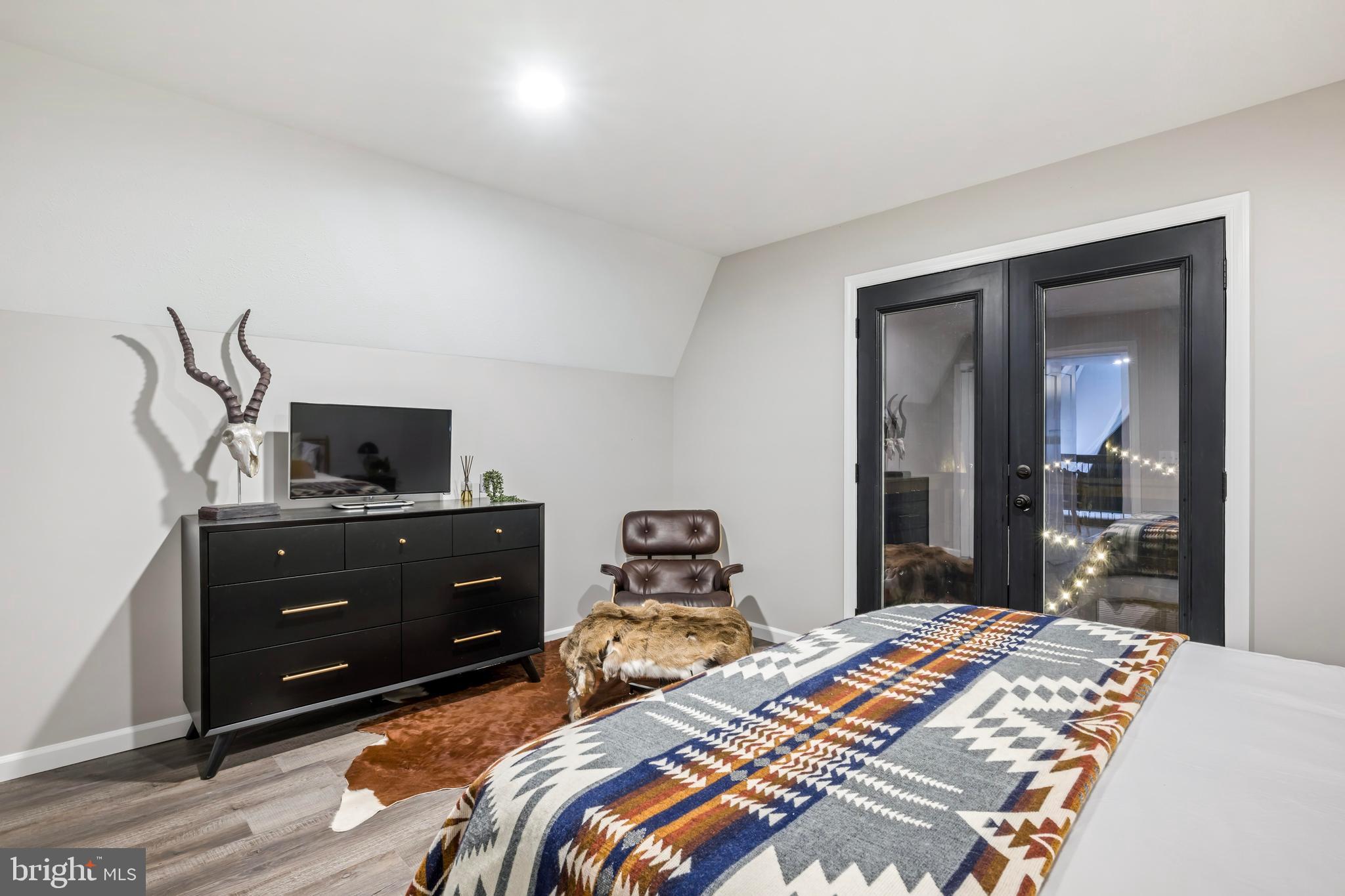 ALPINE LAKE  RESORT - Residential