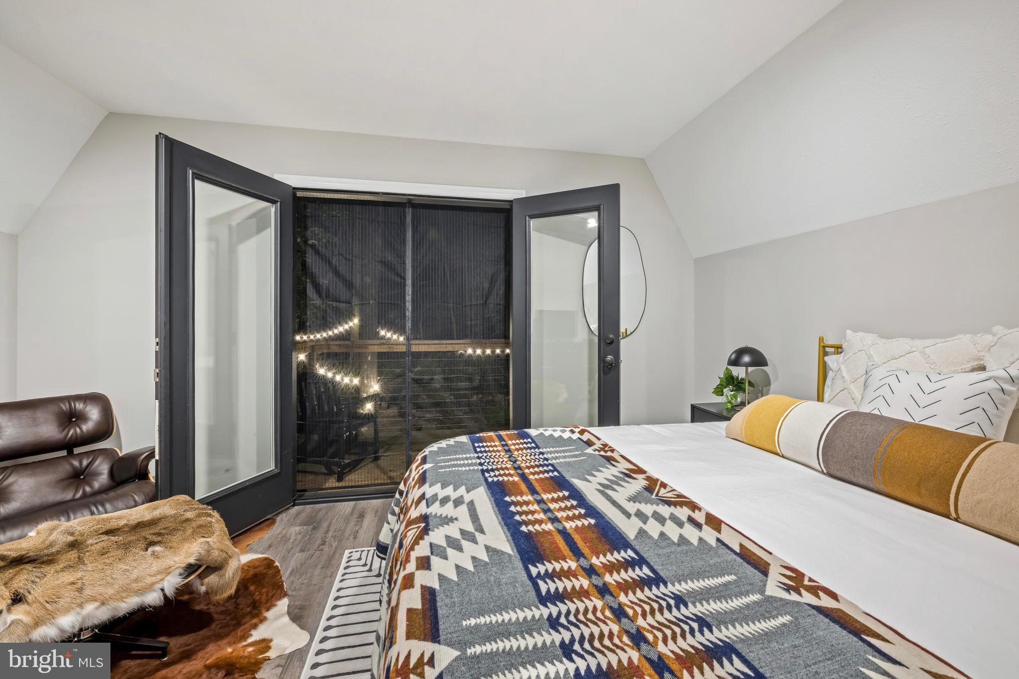 ALPINE LAKE  RESORT - Residential