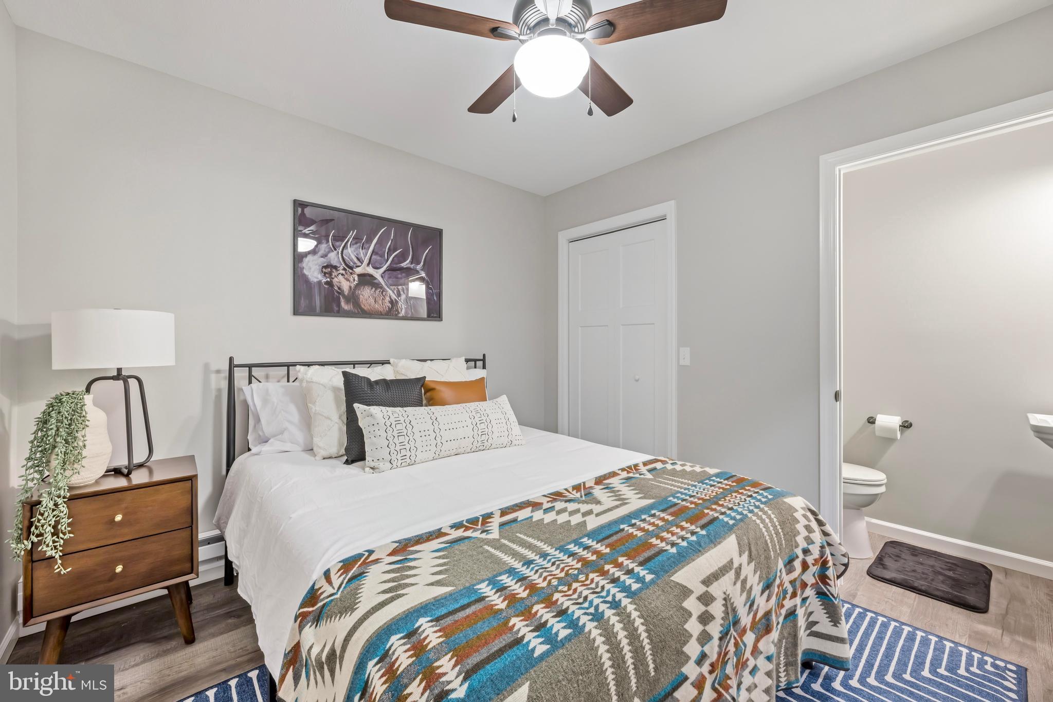 ALPINE LAKE  RESORT - Residential