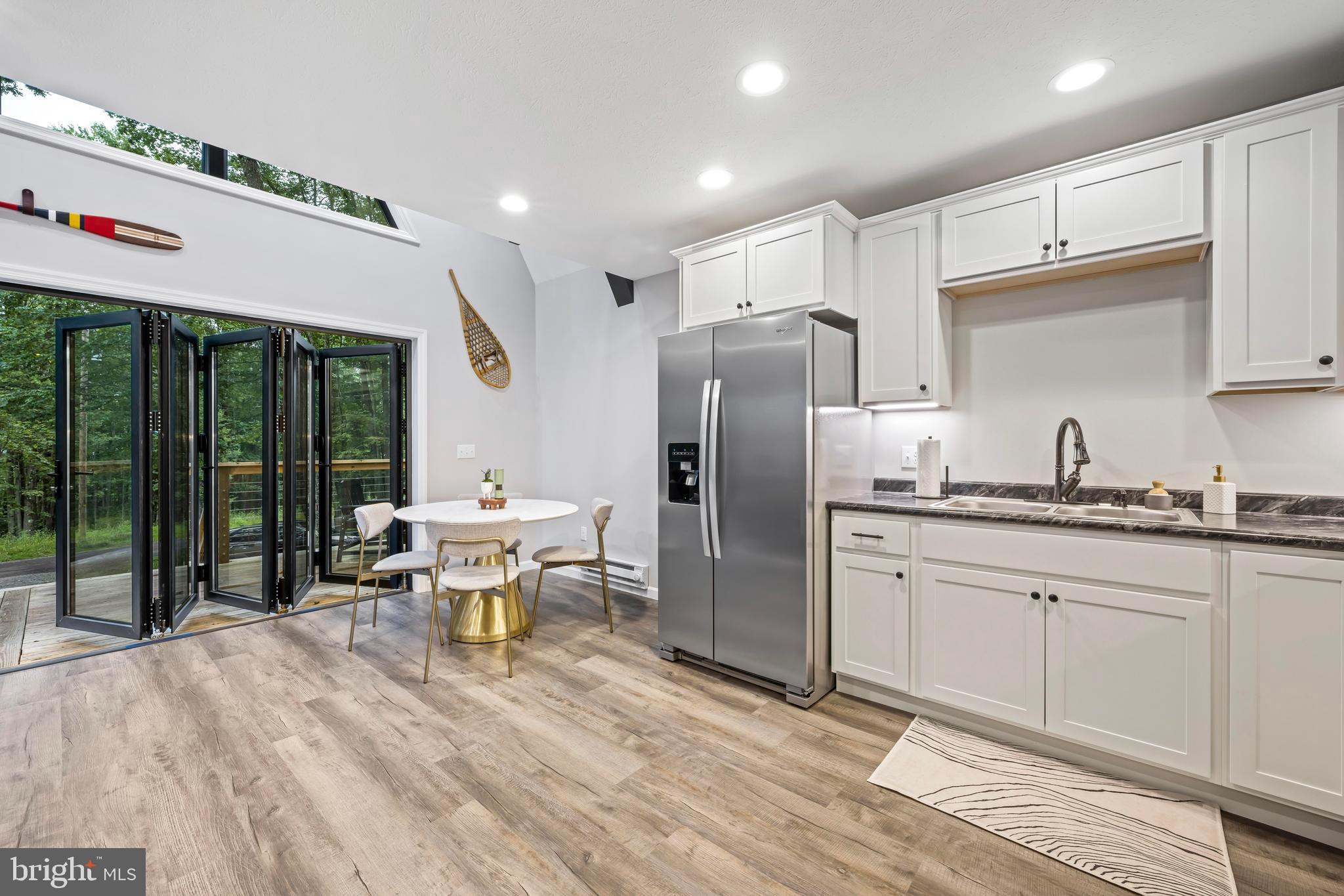 ALPINE LAKE  RESORT - Residential