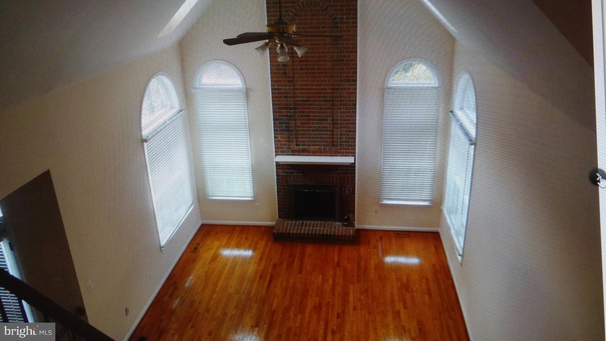 CROSSPOINTE - Residential Lease