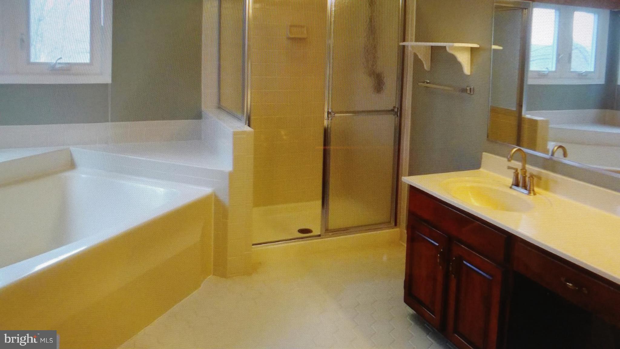 CROSSPOINTE - Residential Lease