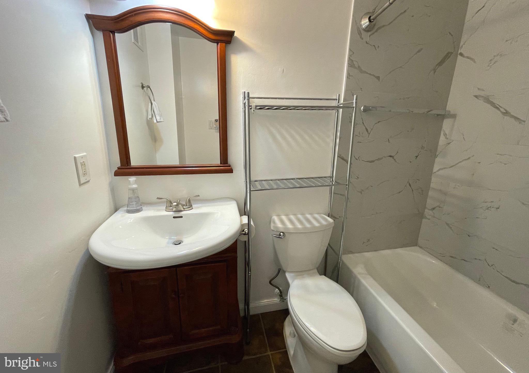 PEMBROOK VILLAGE - Residential Lease