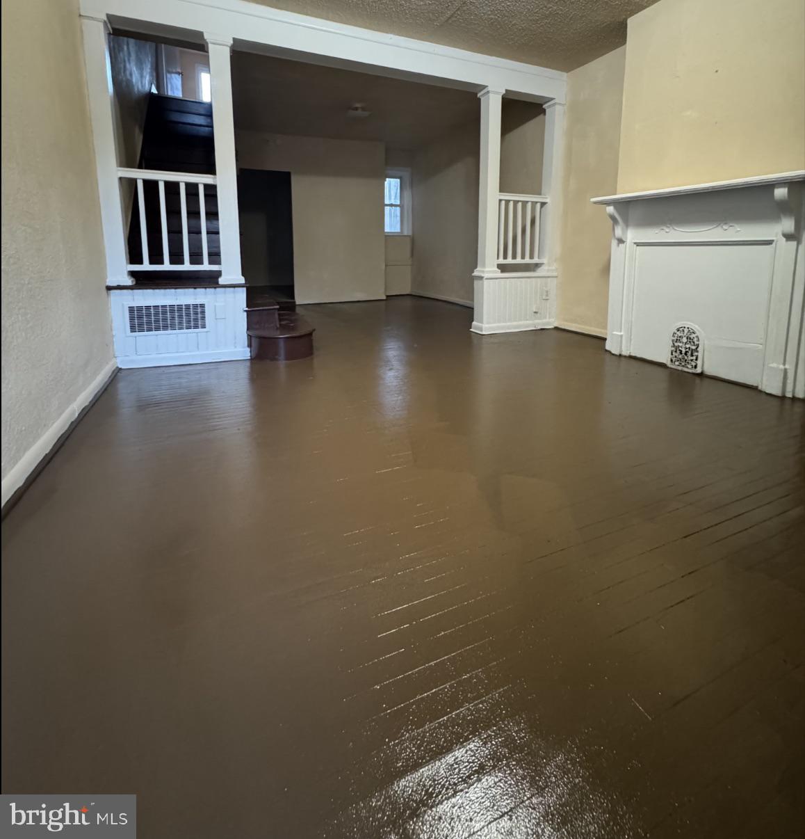 278 E MONTANA STREET