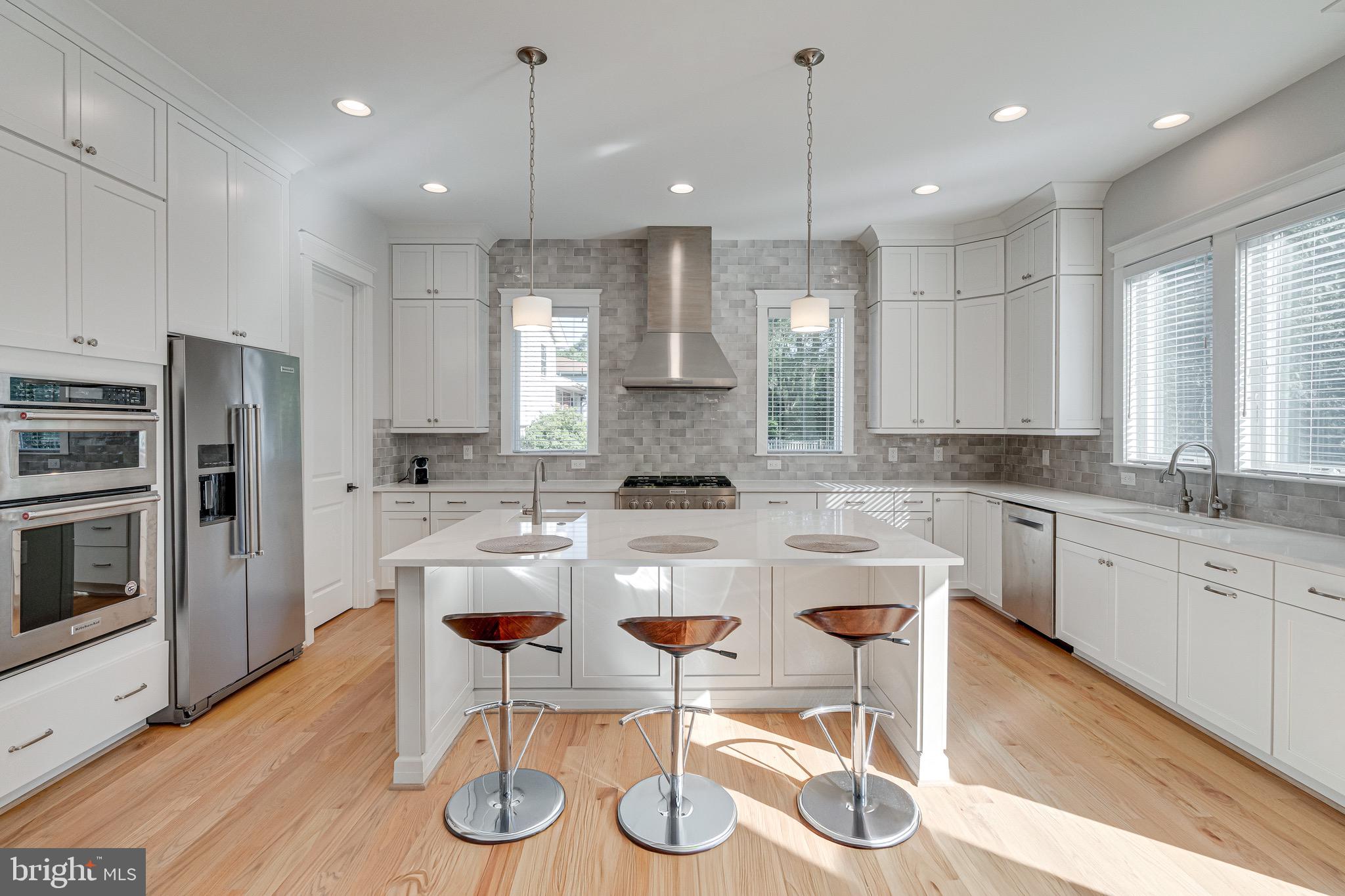 EL NIDO ESTATES - Residential