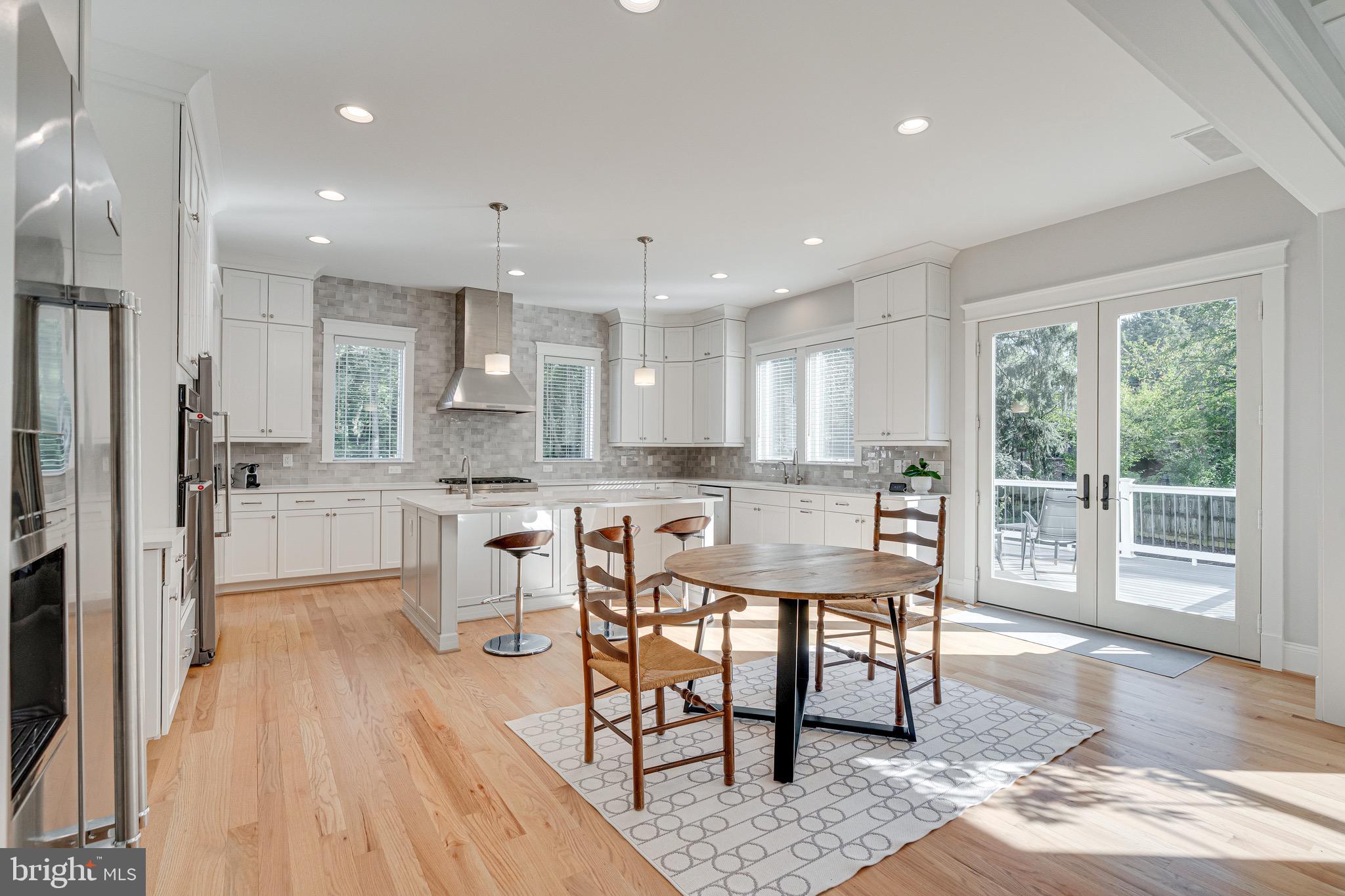 EL NIDO ESTATES - Residential