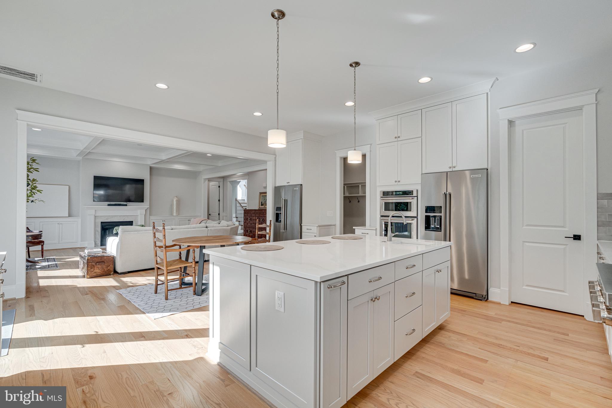 EL NIDO ESTATES - Residential