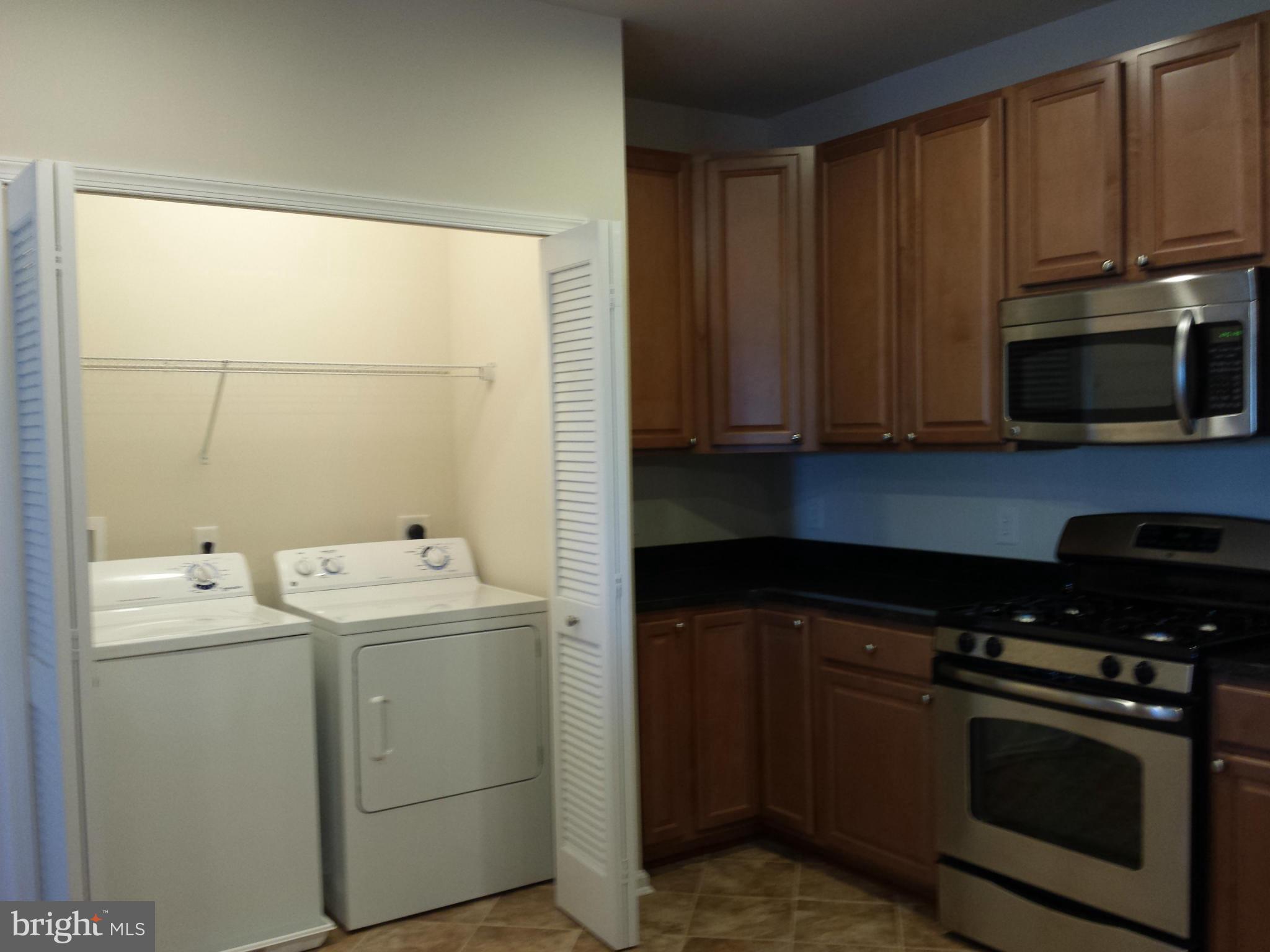 STONEY RUN VILLAGE - Residential Lease