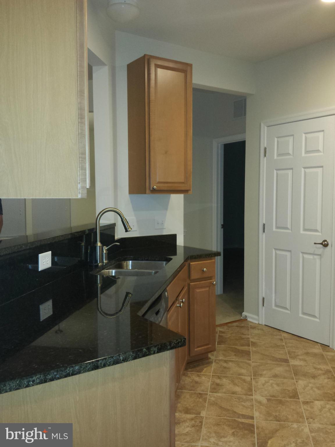 STONEY RUN VILLAGE - Residential Lease