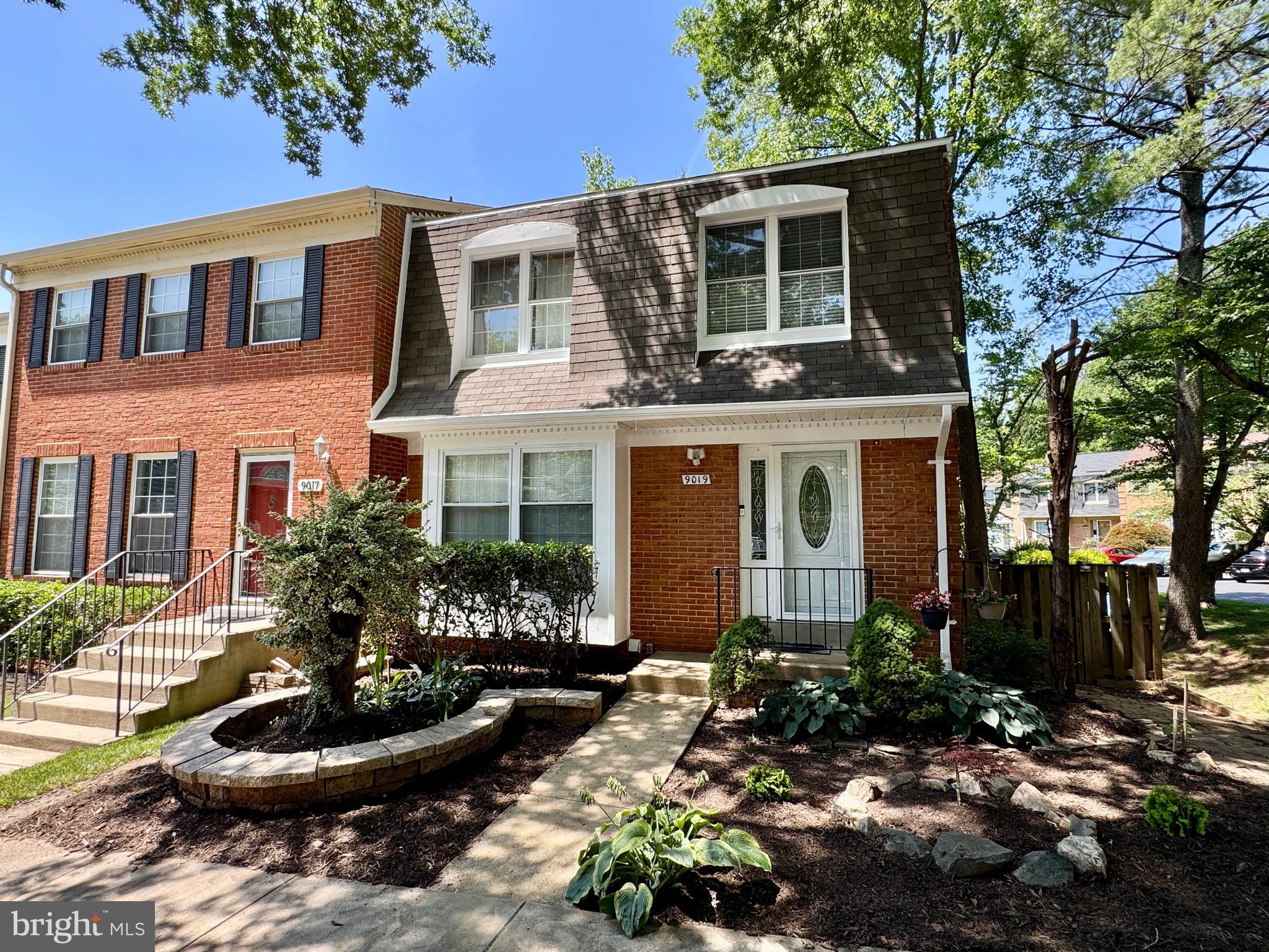9019 FOX GRAPE LANE
