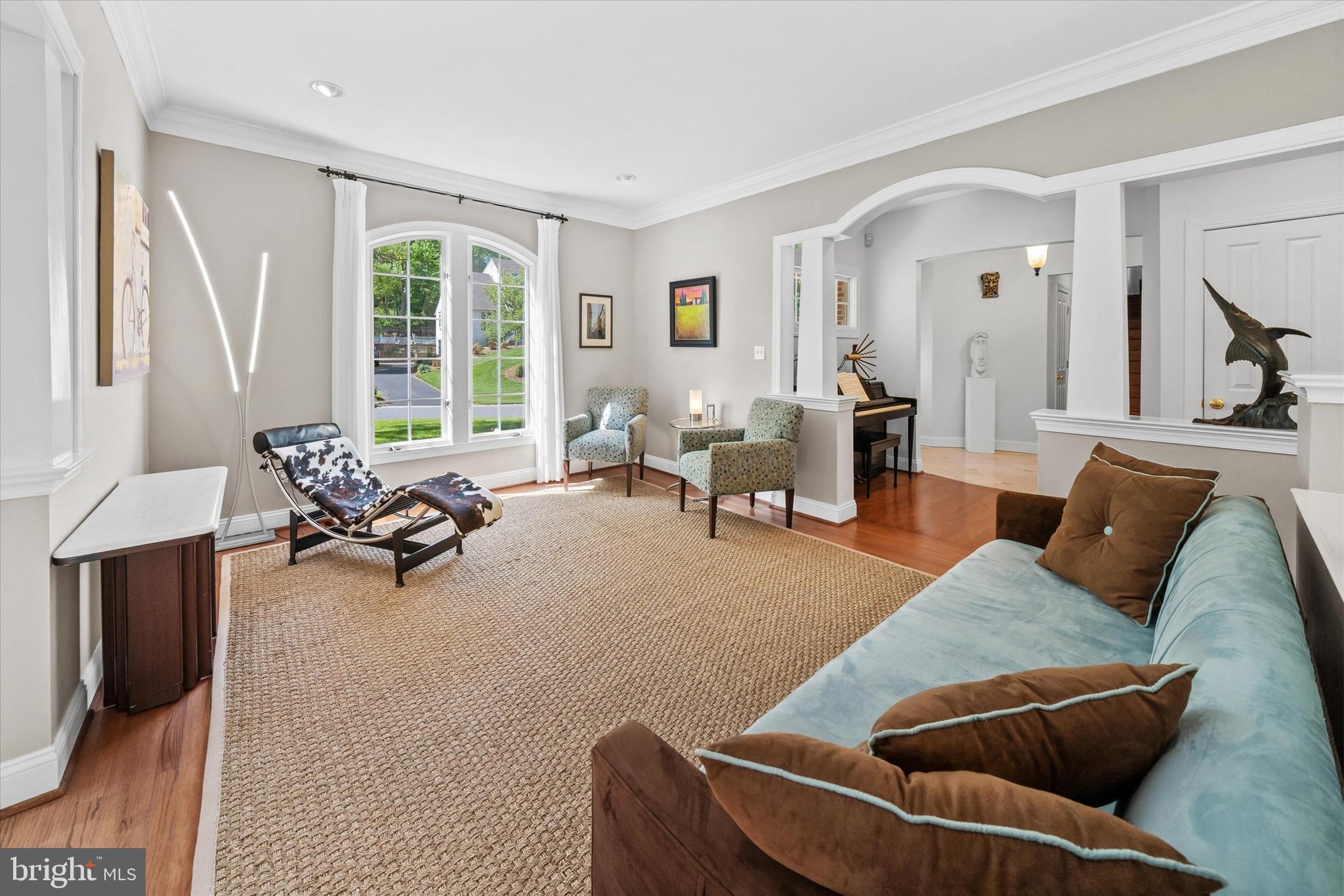 9 E ALDINE DRIVE